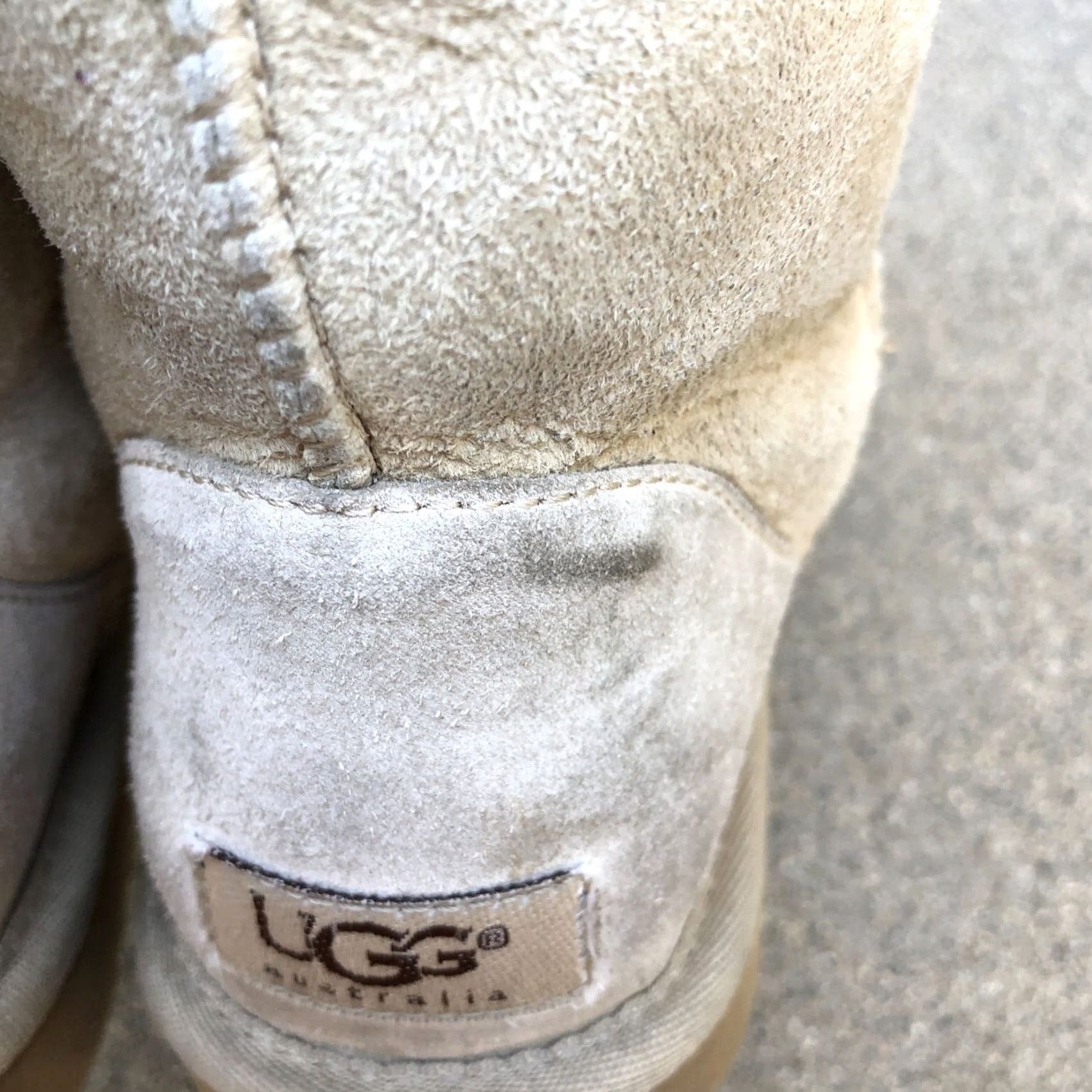 Ugg UGG AUSTRALIA Classic Tall Boots Women's 6 Sand Suede Leather Shearling 5815 Size US 6 / IT 36 - 4 Thumbnail