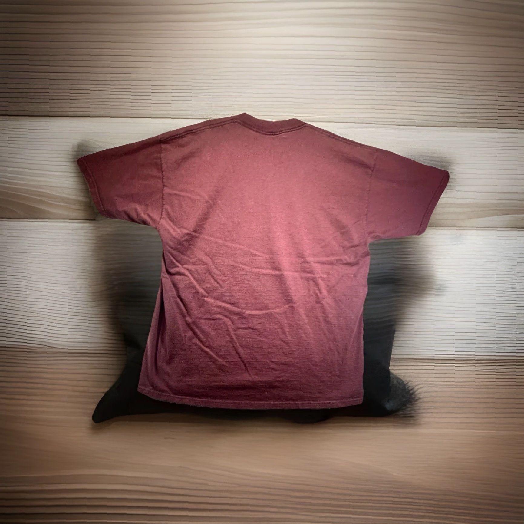 Lee VINTAGE Lee T-Shirt XL Red Cotton Solid 90s Grunge Outdoor Mens Size US XL / EU 56 / 4 - 2 Thumbnail