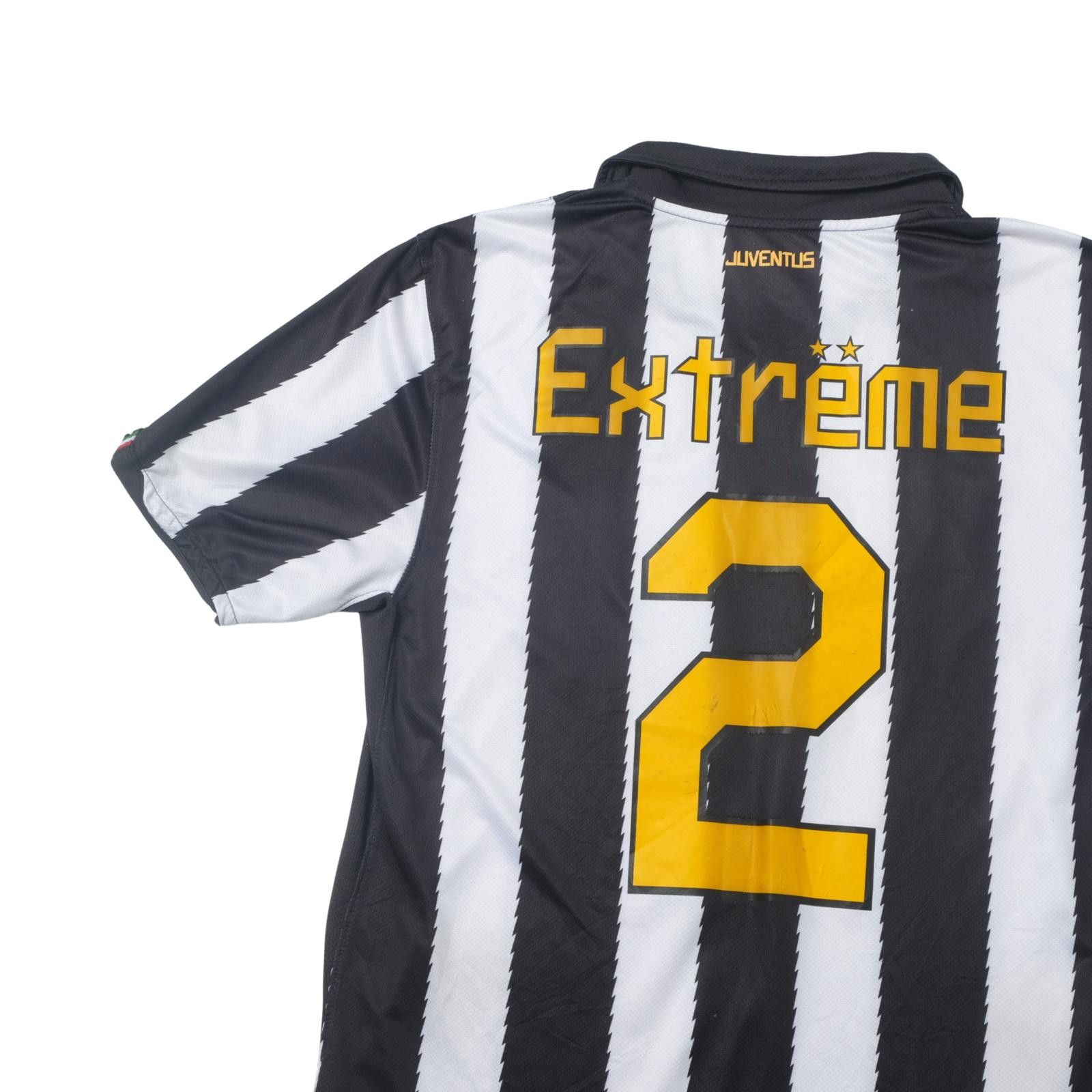 Nike 2010/11 Juventus Home Shirt Extreme (M/L) Size US M / EU 48-50 / 2 - 4 Thumbnail