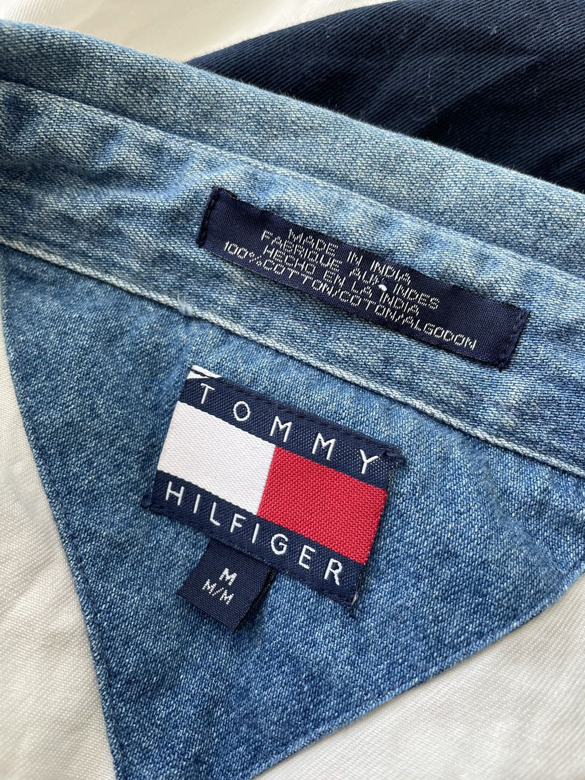 Tommy Hilfiger × Vintage Vintage Tommy Hilfiger American 🇺🇸 Flag Shirt Size US M / EU 48-50 / 2 - 9 Thumbnail