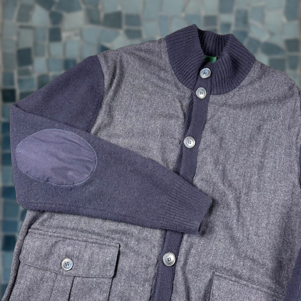 Vintage VINTAGE Alan Paine Cardigan Men 44 Herringbone Wool Tweed Mock Neck Elbow Patch Tweed Heavyweight Pockets Blue Wool/Grey University Retro Dad Mens Size US XXL / EU 58 / 5 - 1 Thumbnail