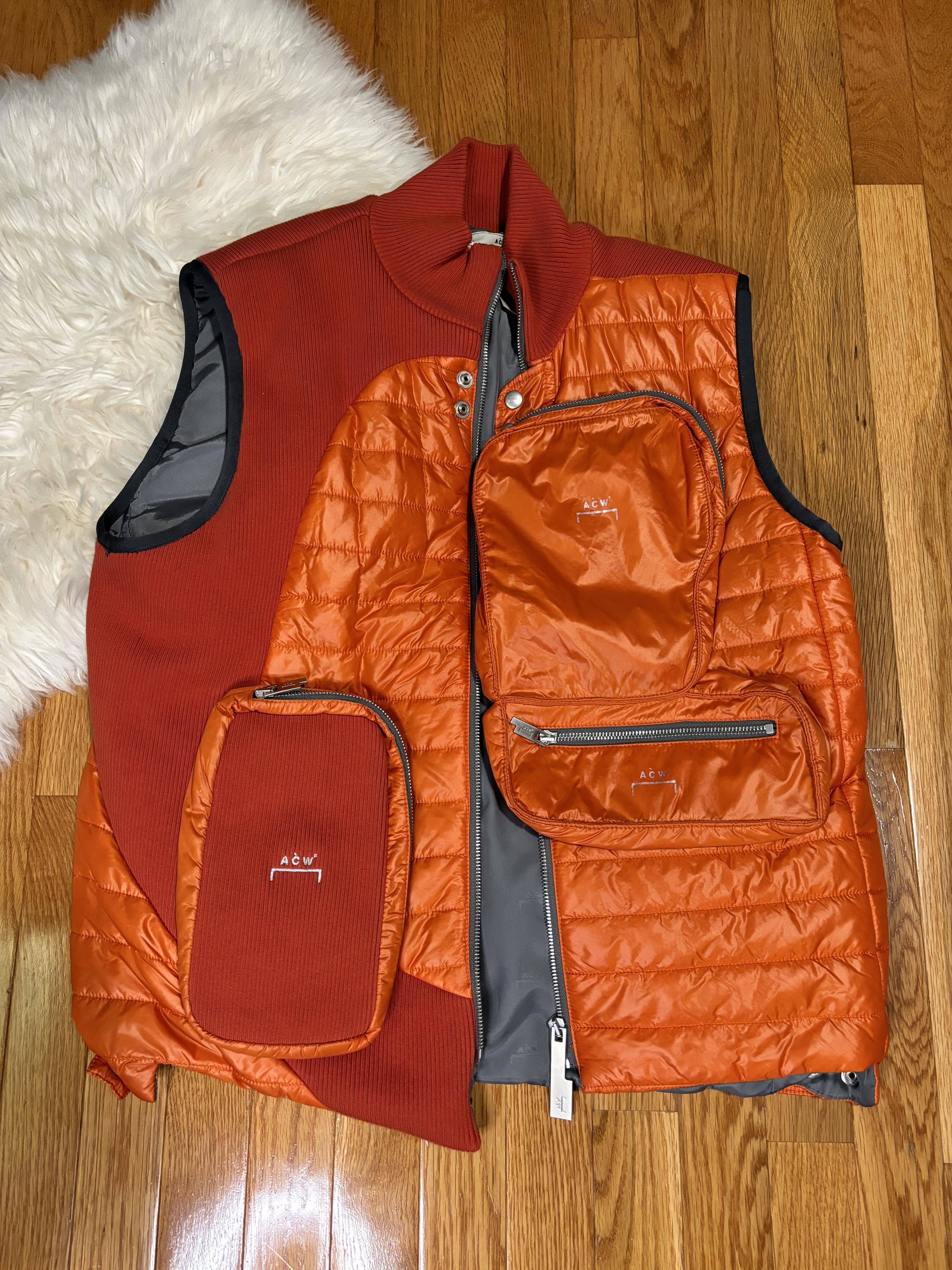 ASYMMETRICAL 3D POCKET PUFFER VEST