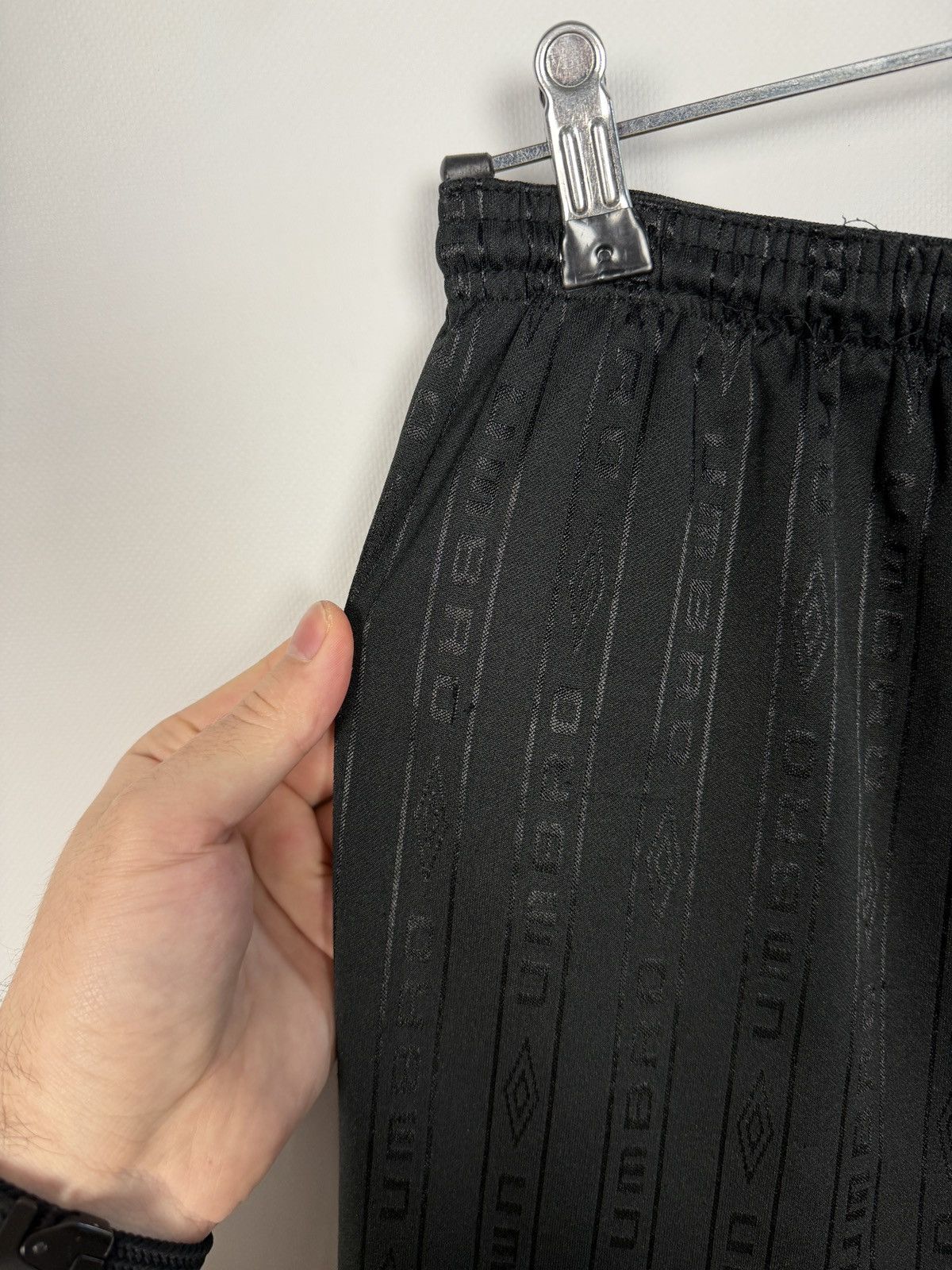Umbro UMBRO Vintage 90s Monogram Soccer Running Shorts Size XL Size US 38 / EU 54 - 12 Thumbnail