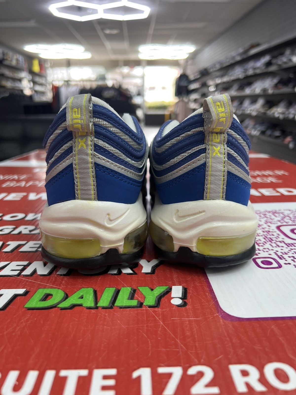 Nike Nike Air Max 97 OG Royal Neon Size 8.5 Size US 8.5 / EU 41-42 - 5 Thumbnail