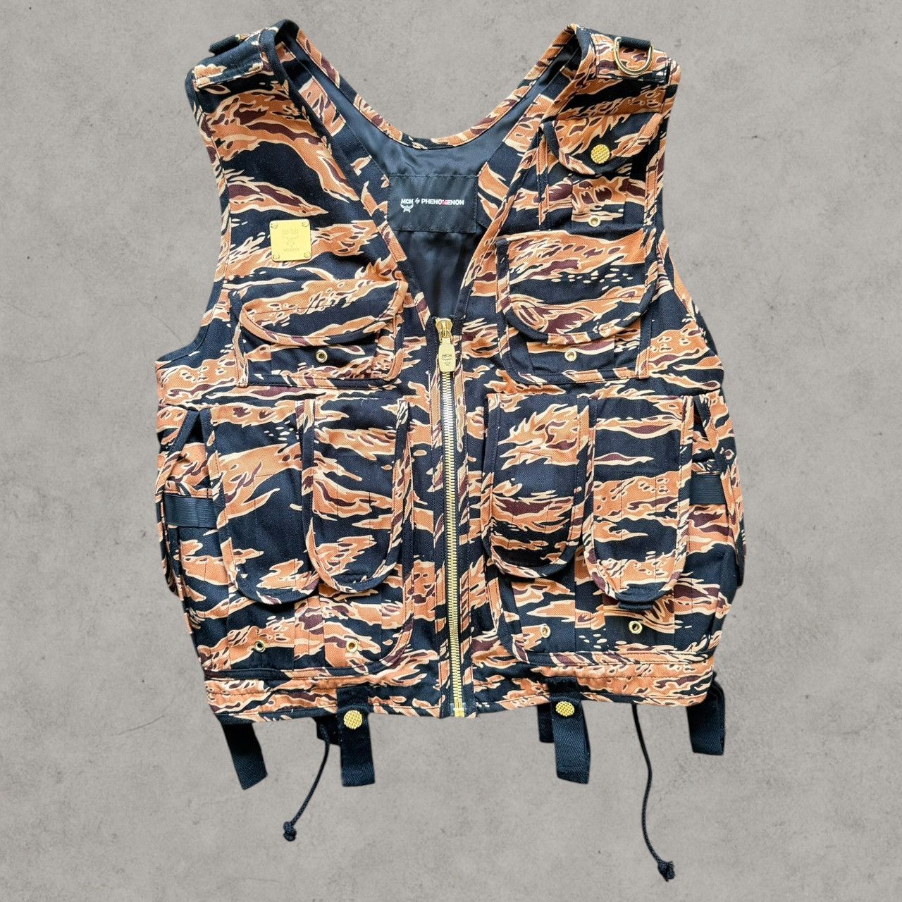 MCM MCM x Phenomenon Orange Black Tactical Camo Vest Sz L Size US L / EU 52-54 / 3 - 1 Thumbnail