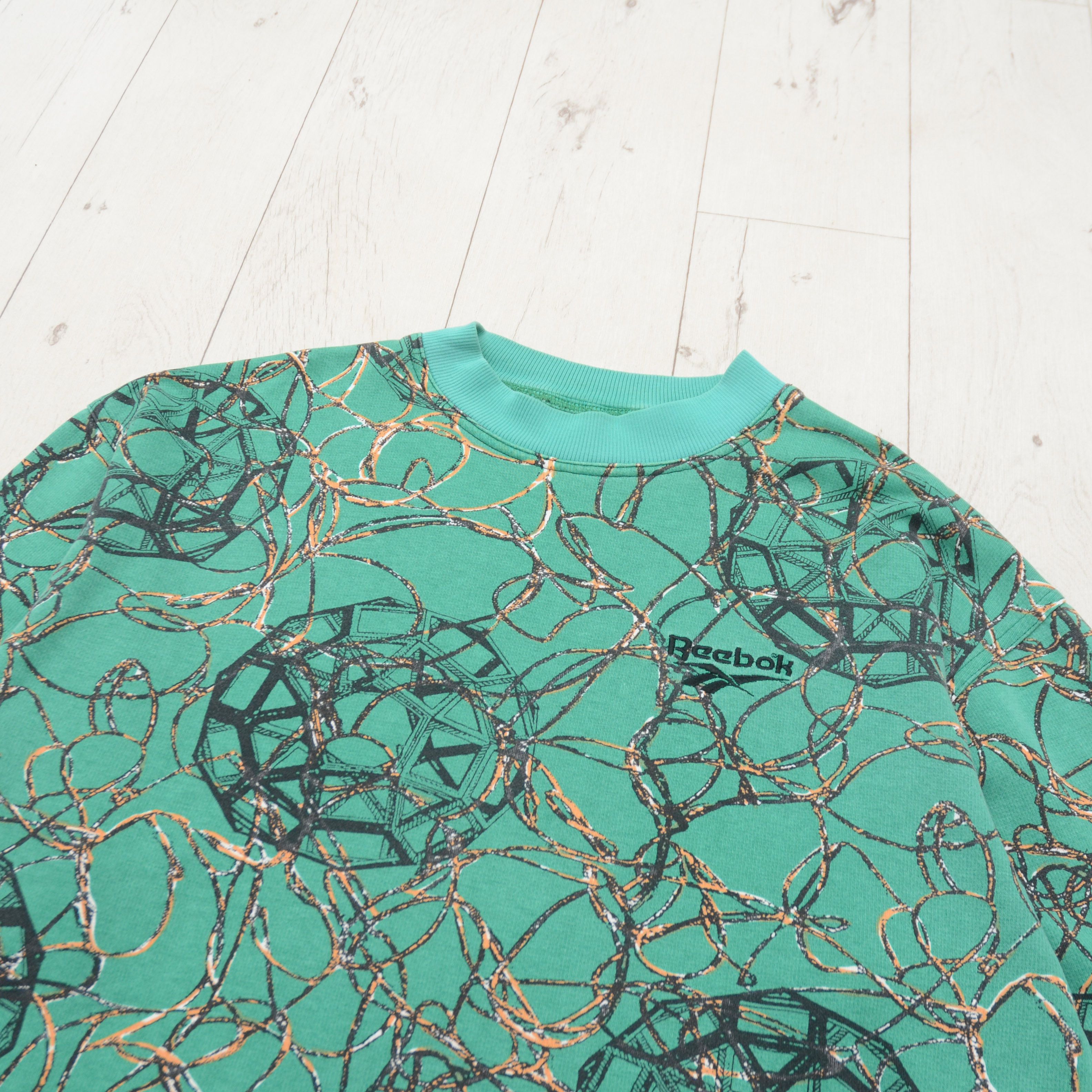 Reebok Vintage Reebok Sweatshirt Abstract Green Star Chain Pattern Size US L / EU 52-54 / 3 - 4 Thumbnail