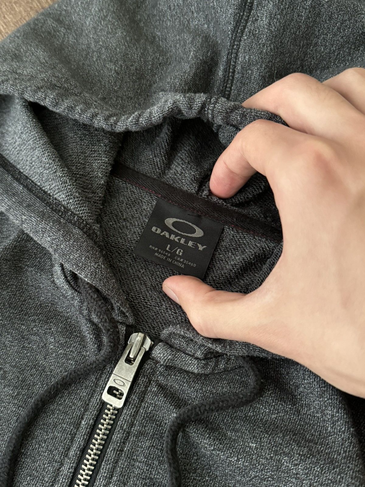 Oakley Vintage Oakley Y2K oversized hoodie Size US L / EU 52-54 / 3 - 6 Thumbnail
