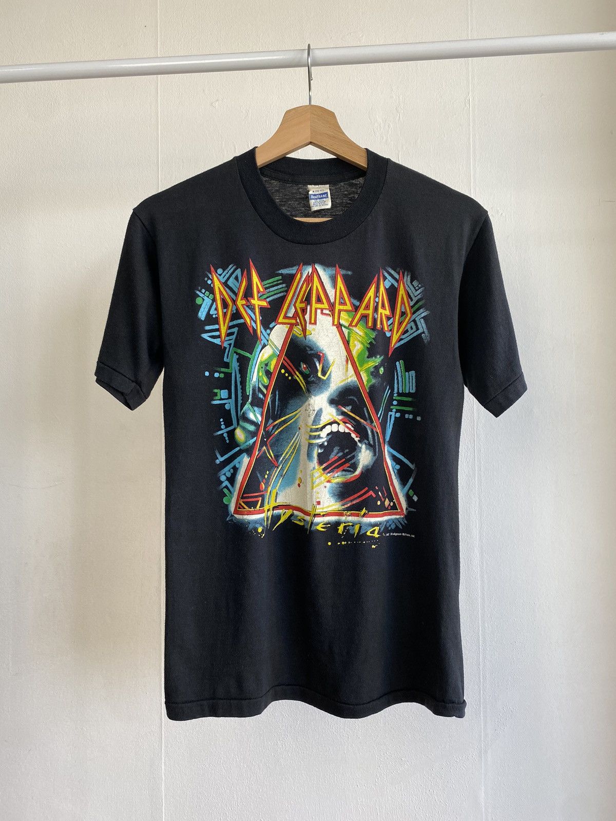 Band Tees × Def Leppard × Vintage Vintage 1987 Def Leppard Hysteria tour band tee Size US M / EU 48-50 / 2 - 1 Thumbnail