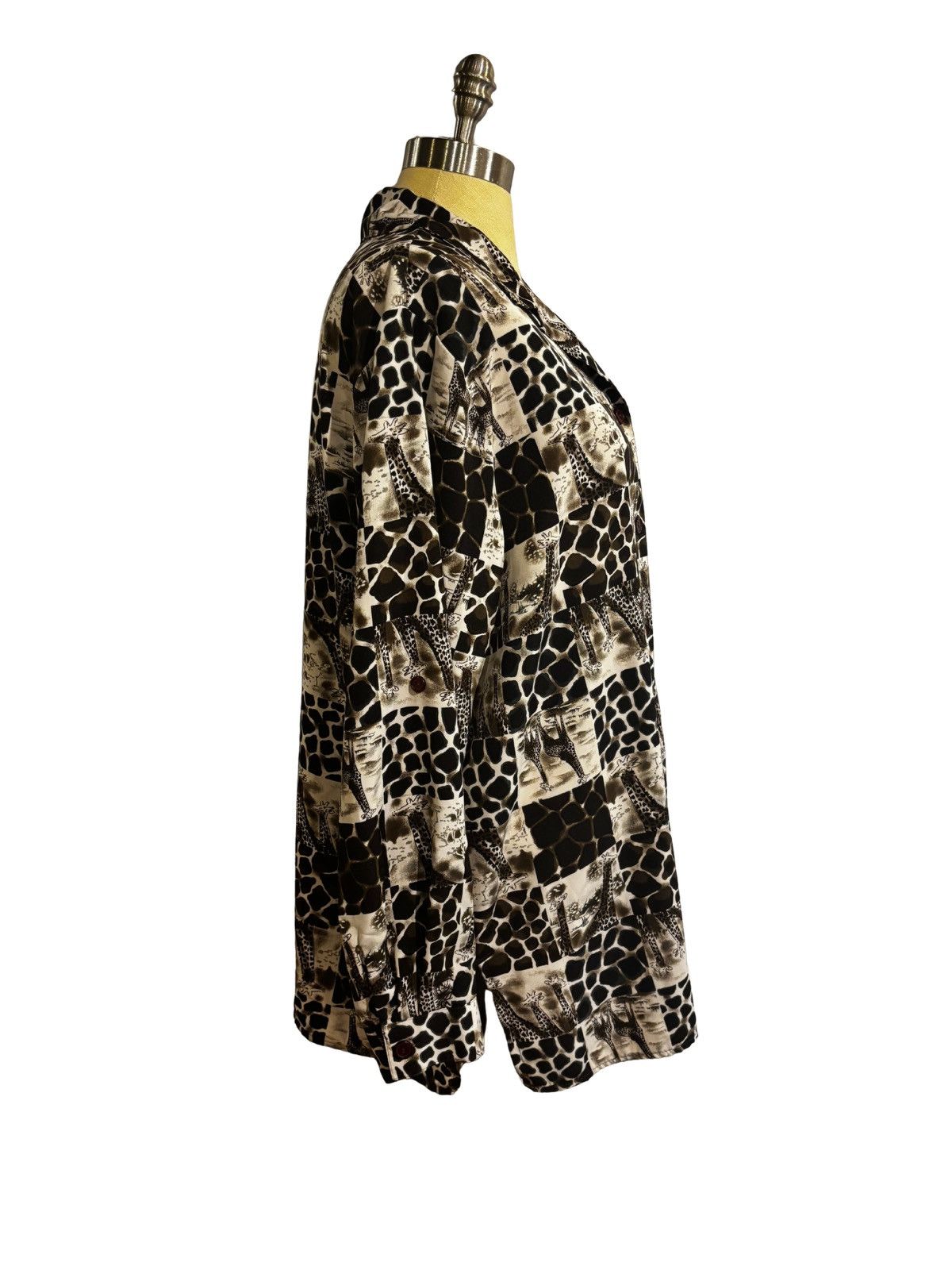 Other Brown giraffes patterns Blouse.wt1171 Size XL / US 12-14 / IT 48-50 - 5 Thumbnail