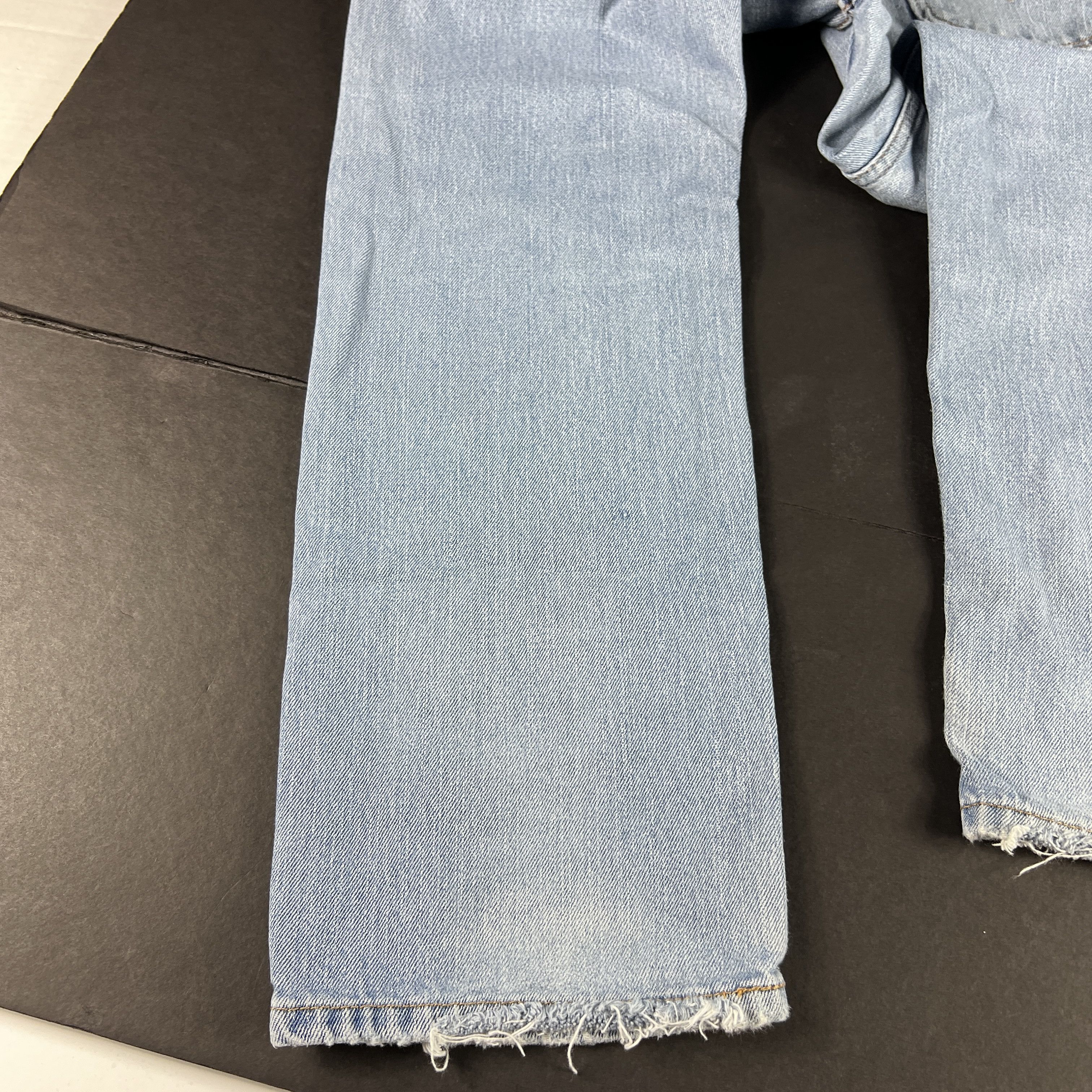 Levi's Levi's Jeans 505 Straight Leg Light Blue Distressed Denim Size US 35 - 16 Thumbnail