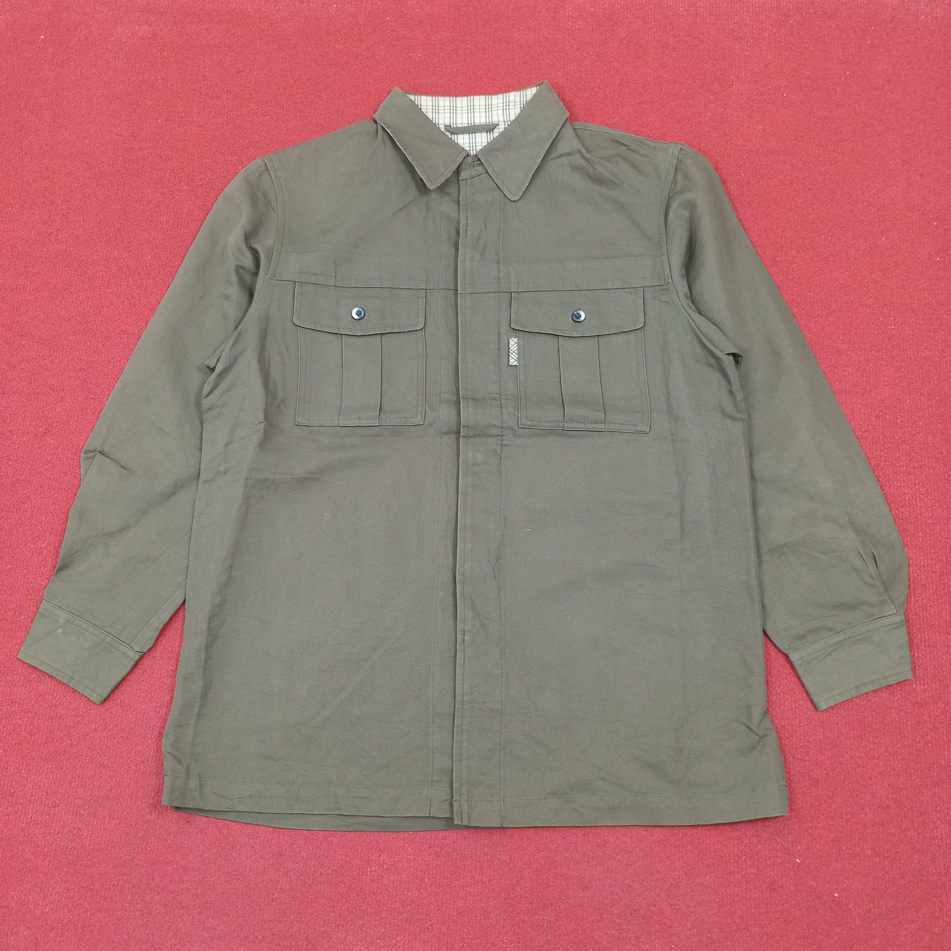 Burberry Burberry London Fashion Brand Custom Art Shirt Size US L / EU 52-54 / 3 - 3 Thumbnail