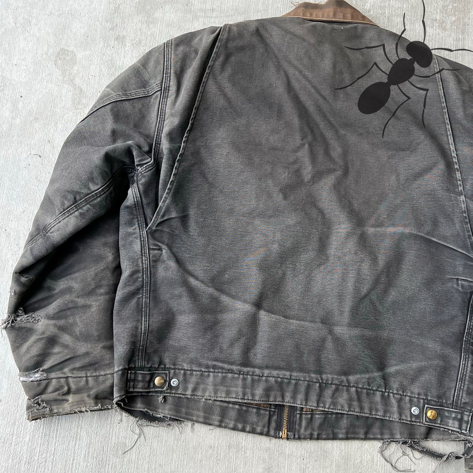 Carhartt × Vintage Carhartt J97 BLK faded black detroit work wear jacket Size US L / EU 52-54 / 3 - 5 Thumbnail