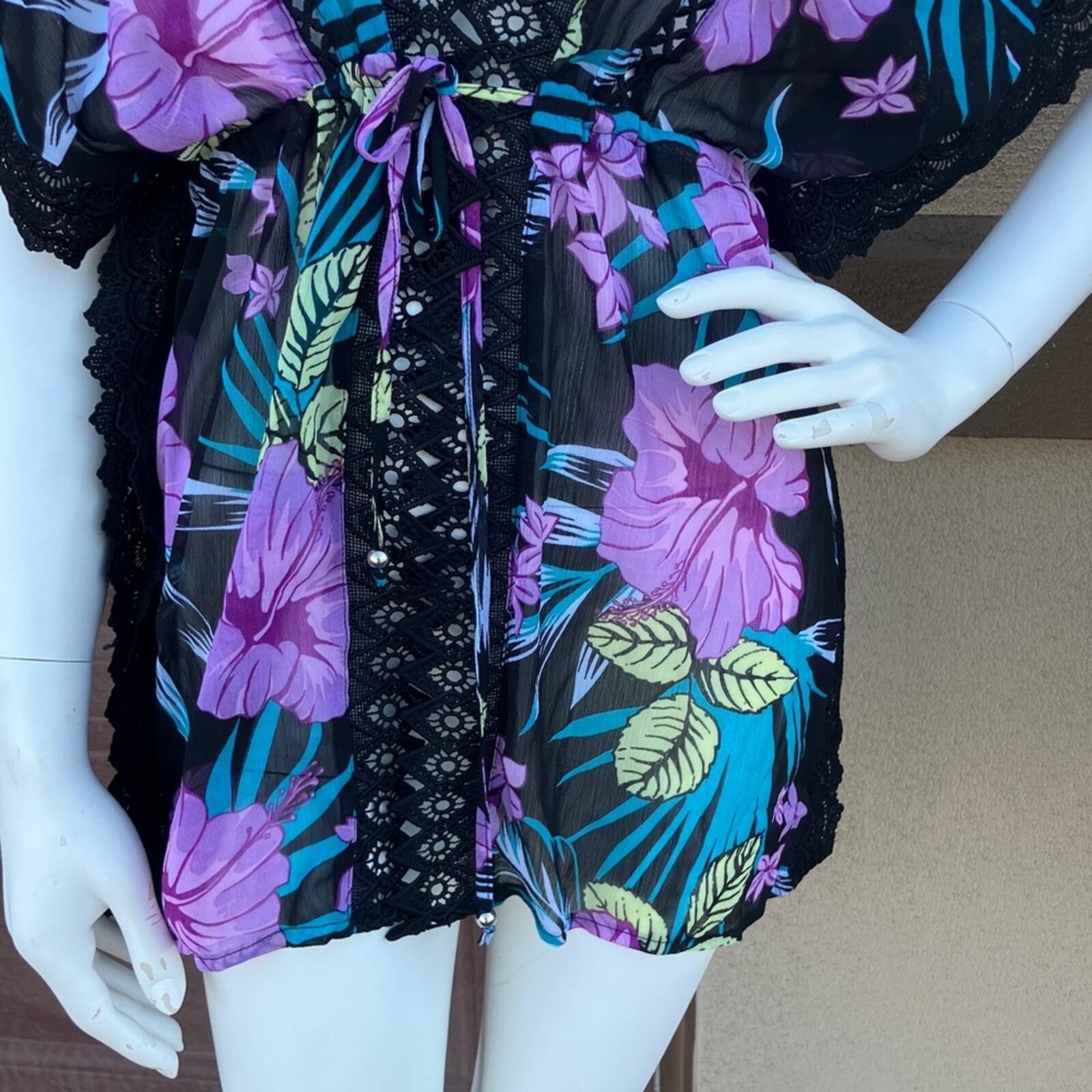 Other NWT Dahlia Floral Lace Trim Kimono Cover-Up XS Size 26" / US 2 / IT 38 - 5 Thumbnail