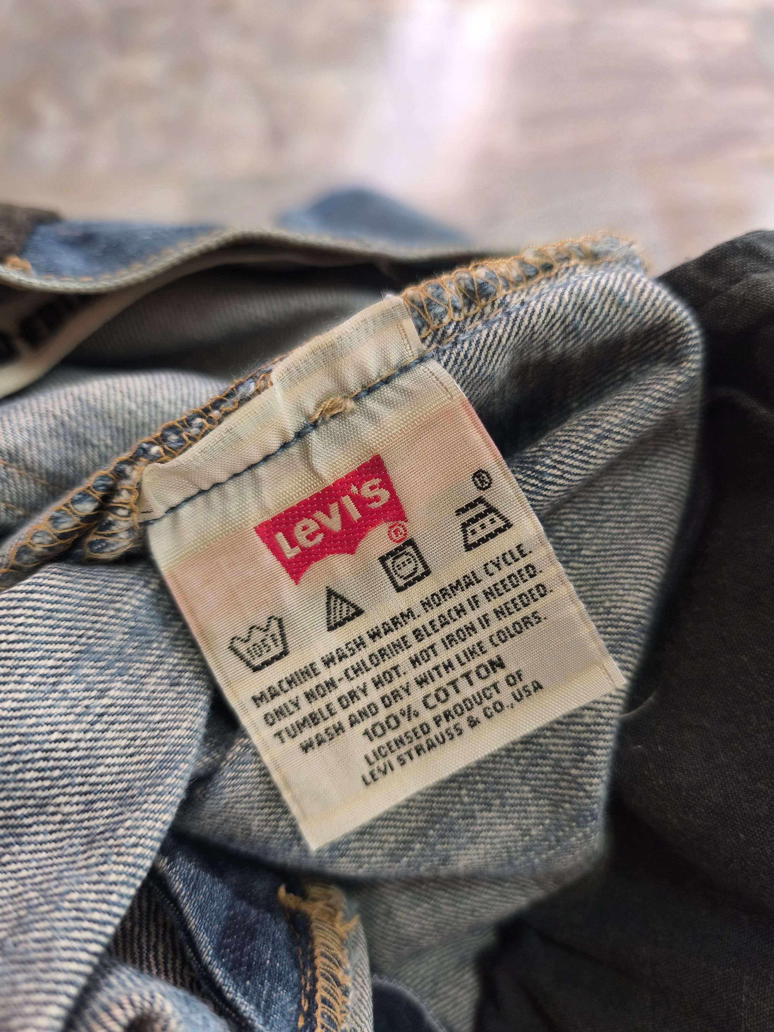 Levi's Vintage Clothing 2005 Limited Edition Levi’s 501 XX Size US 30 / EU 46 - 11 Thumbnail