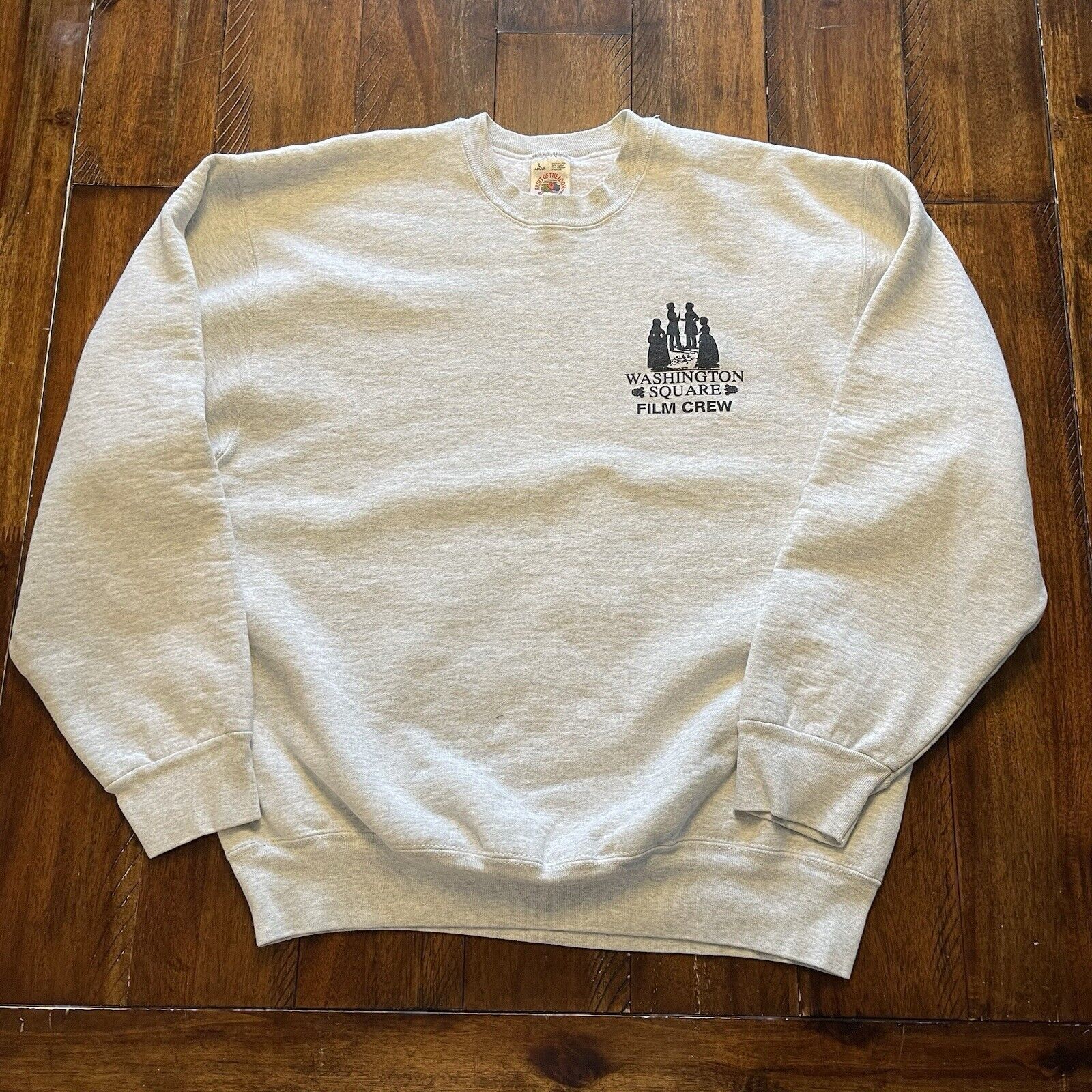 Fruit Of The Loom WASHINGTON SQUARE Jennifer Jason Leigh movie Crew Sweatshirt Size US L / EU 52-54 / 3 - 2 Thumbnail