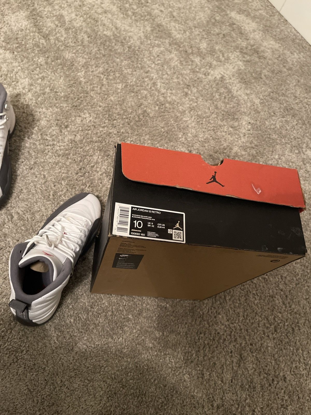 Jordan Brand Jordan 12 dark grey Size US 10 / EU 43 - 4 Thumbnail