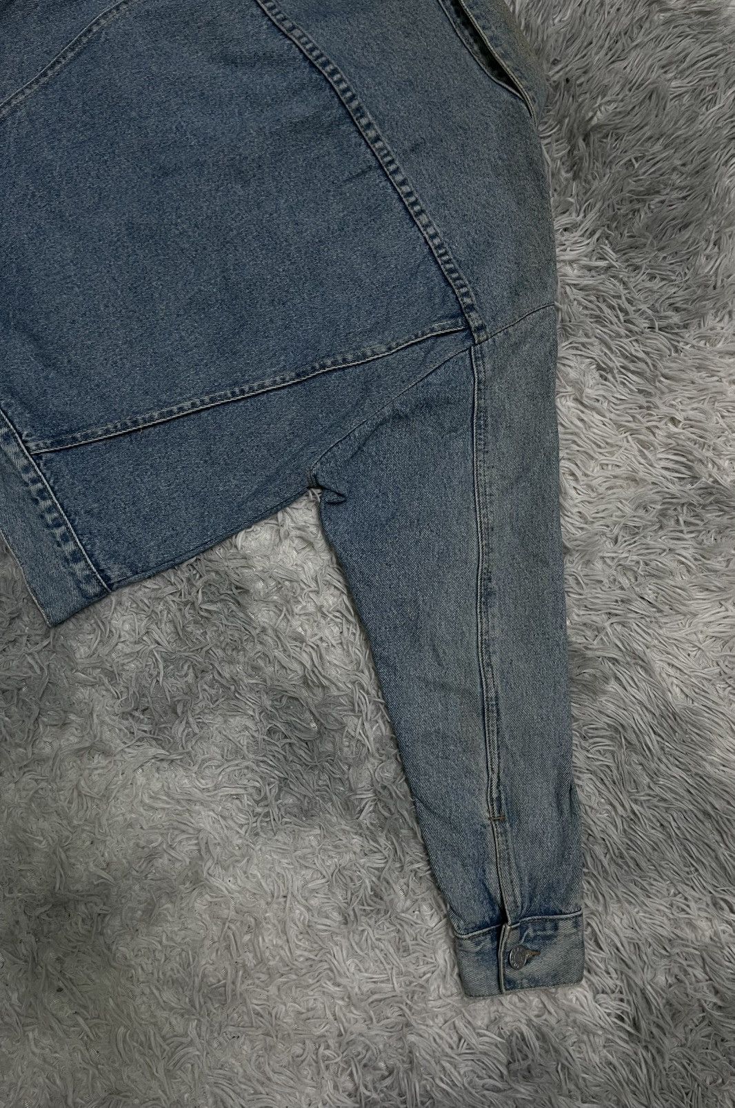 Guess 90s GUESS DENIM TRUCKER JACKET RARE DESIGN Size S / US 4 / IT 40 - 13 Thumbnail
