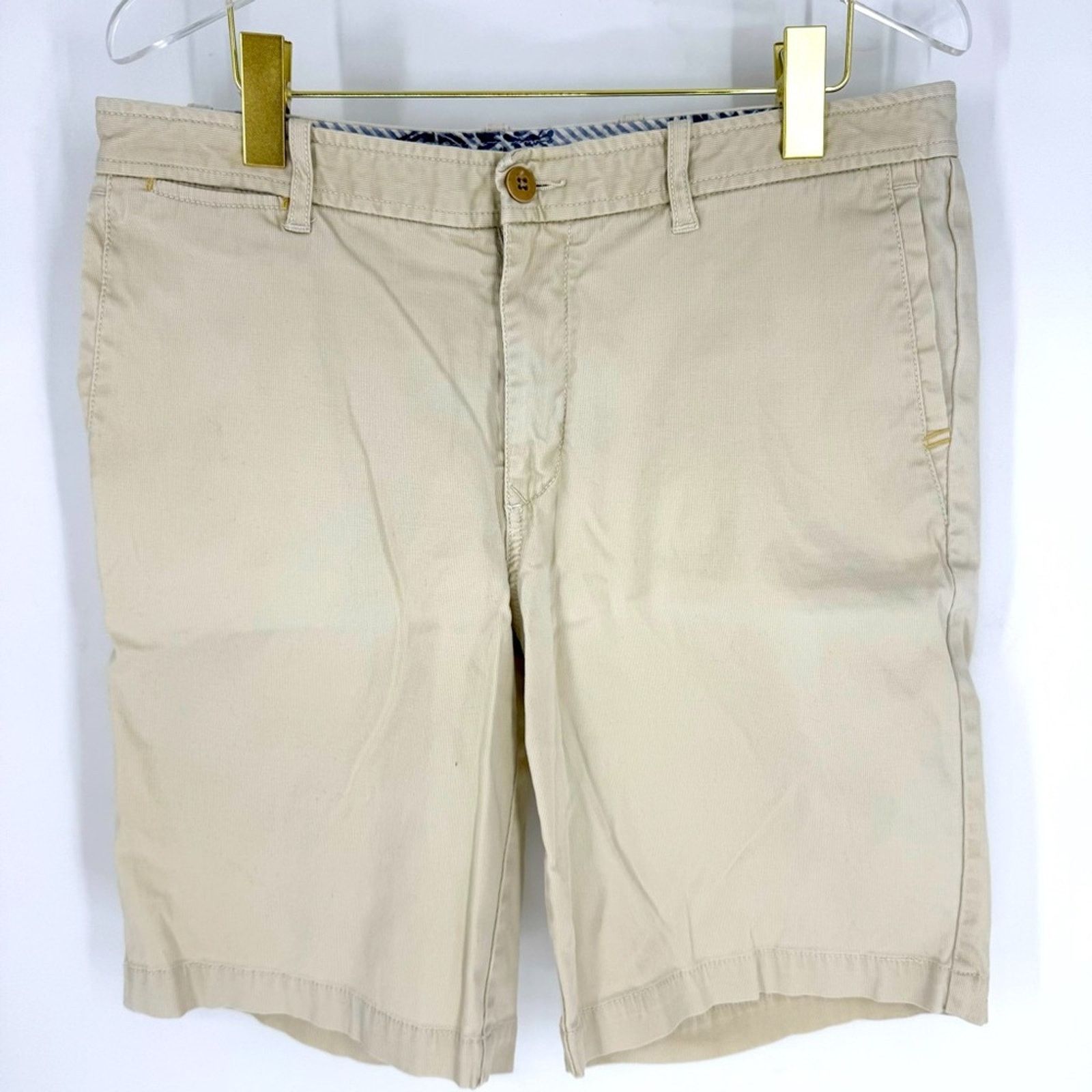 Tommy Bahama Tommy Bahama Flat Front Chino Shorts Khaki Men's Size 34W Size US 34 / EU 50 - 1 Thumbnail