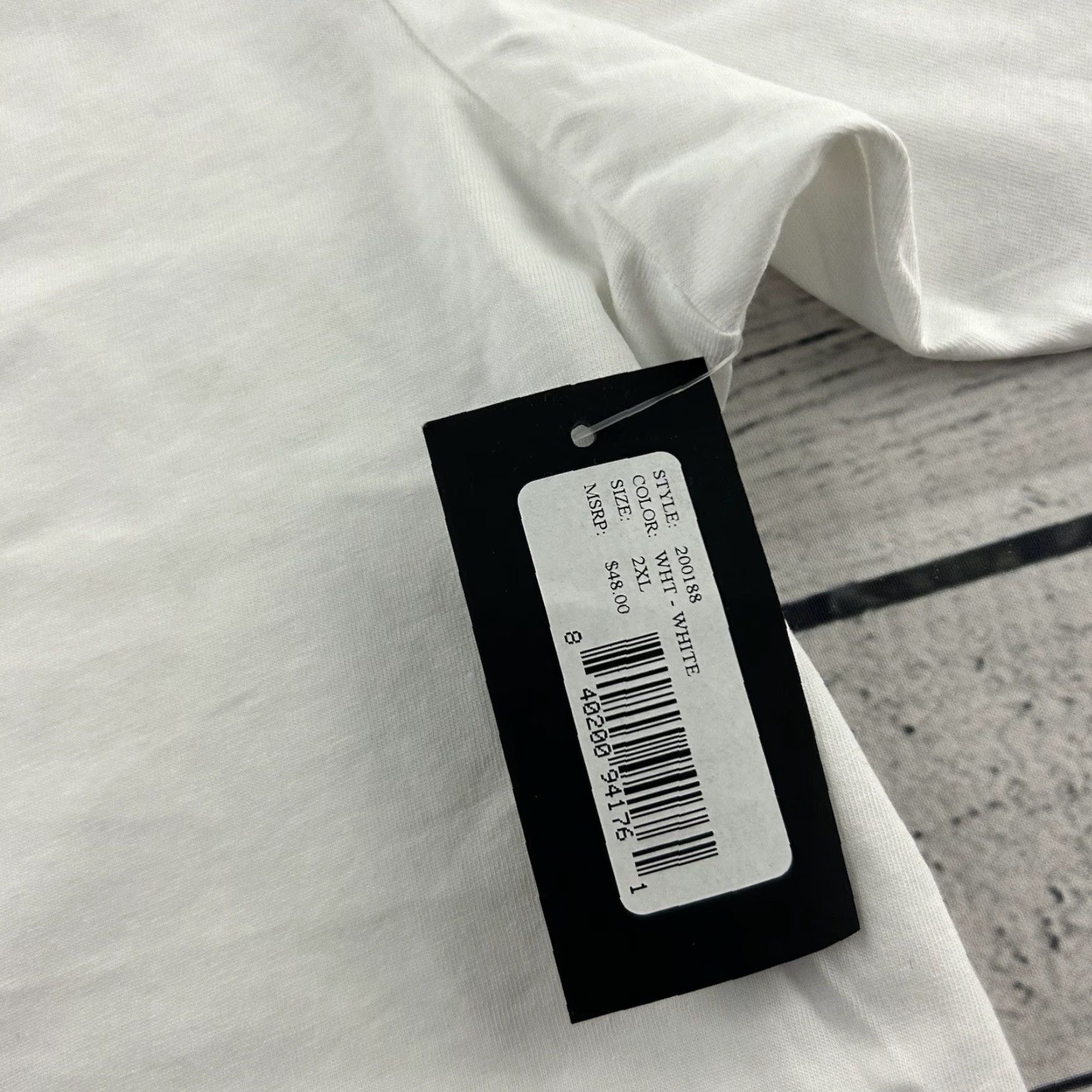 Vintage **Paper Planes Men's White 2XL Short Sleeve T-Shirt** User: Paper Planes Men's White 2XL Short Sleeve T-Shirt Size US XXL / EU 58 / 5 - 5 Thumbnail