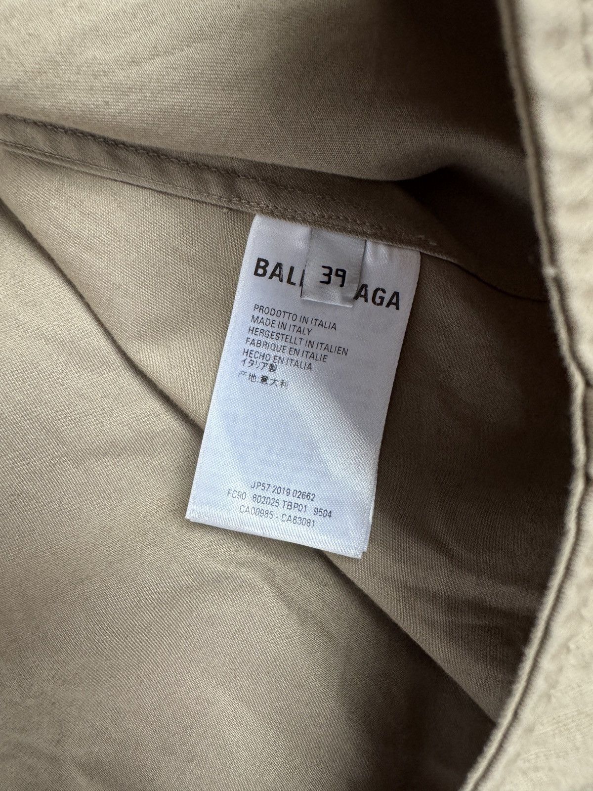 Balenciaga Balenciaga Button Up Size US L / EU 52-54 / 3 - 4 Thumbnail