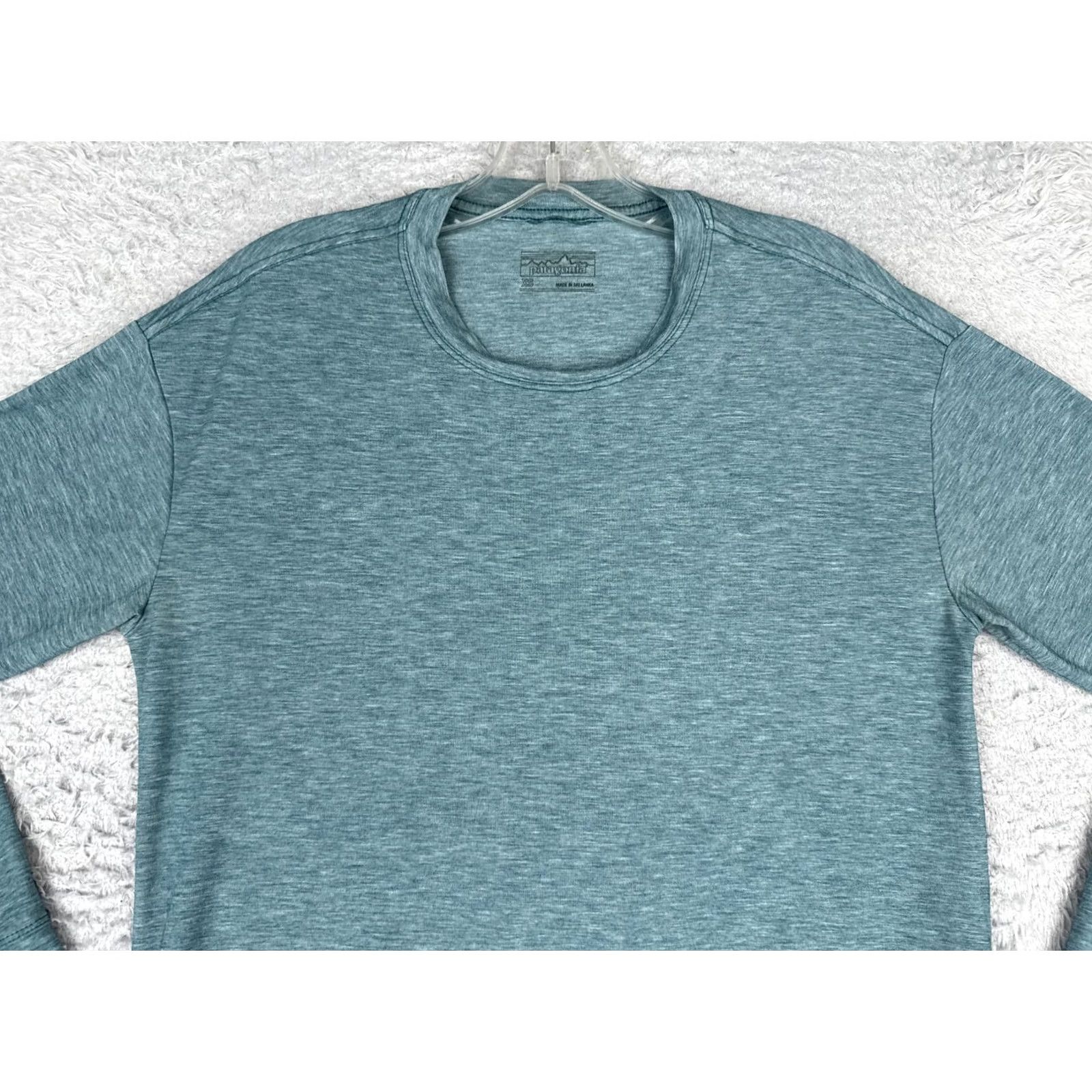 Patagonia Patagonia Shirt Women XS Blue Long Sleeve Crew Poly Blend T-Shirt Casual Outdoor Size XS / US 0-2 / IT 36-38 - 4 Thumbnail