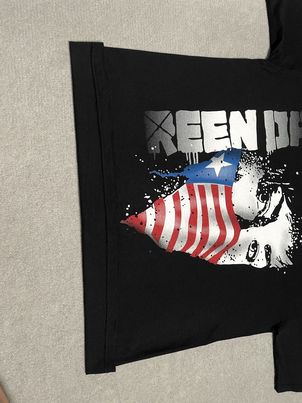 Band Tees Vintage Black T-Shirt Tee Double Print Green Day Women USA Size US XL / EU 56 / 4 - 2 Thumbnail