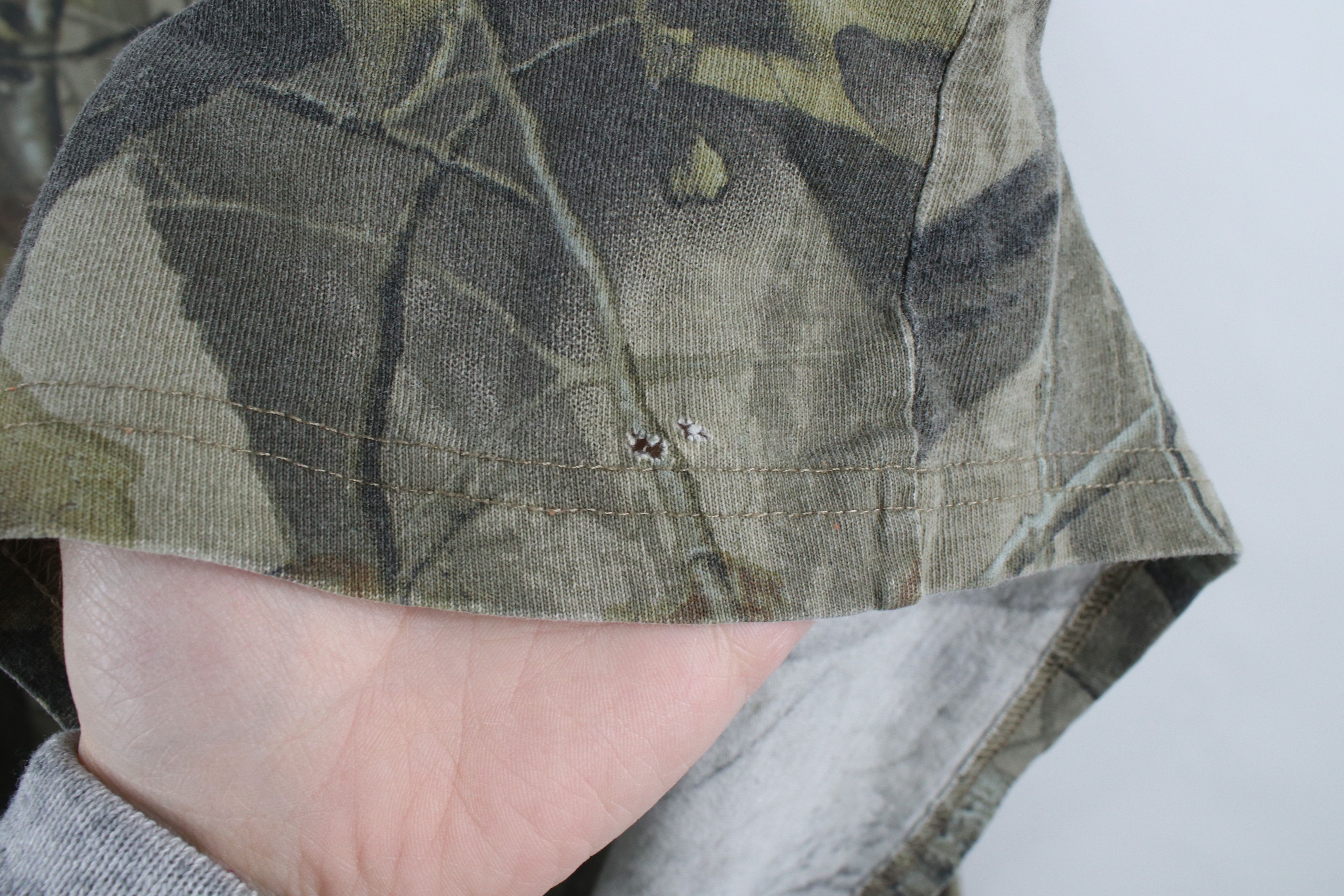 Vintage Vintage Streetwear Realtree Camouflage Long Sleeve T-Shirt Size US XXL / EU 58 / 5 - 9 Thumbnail