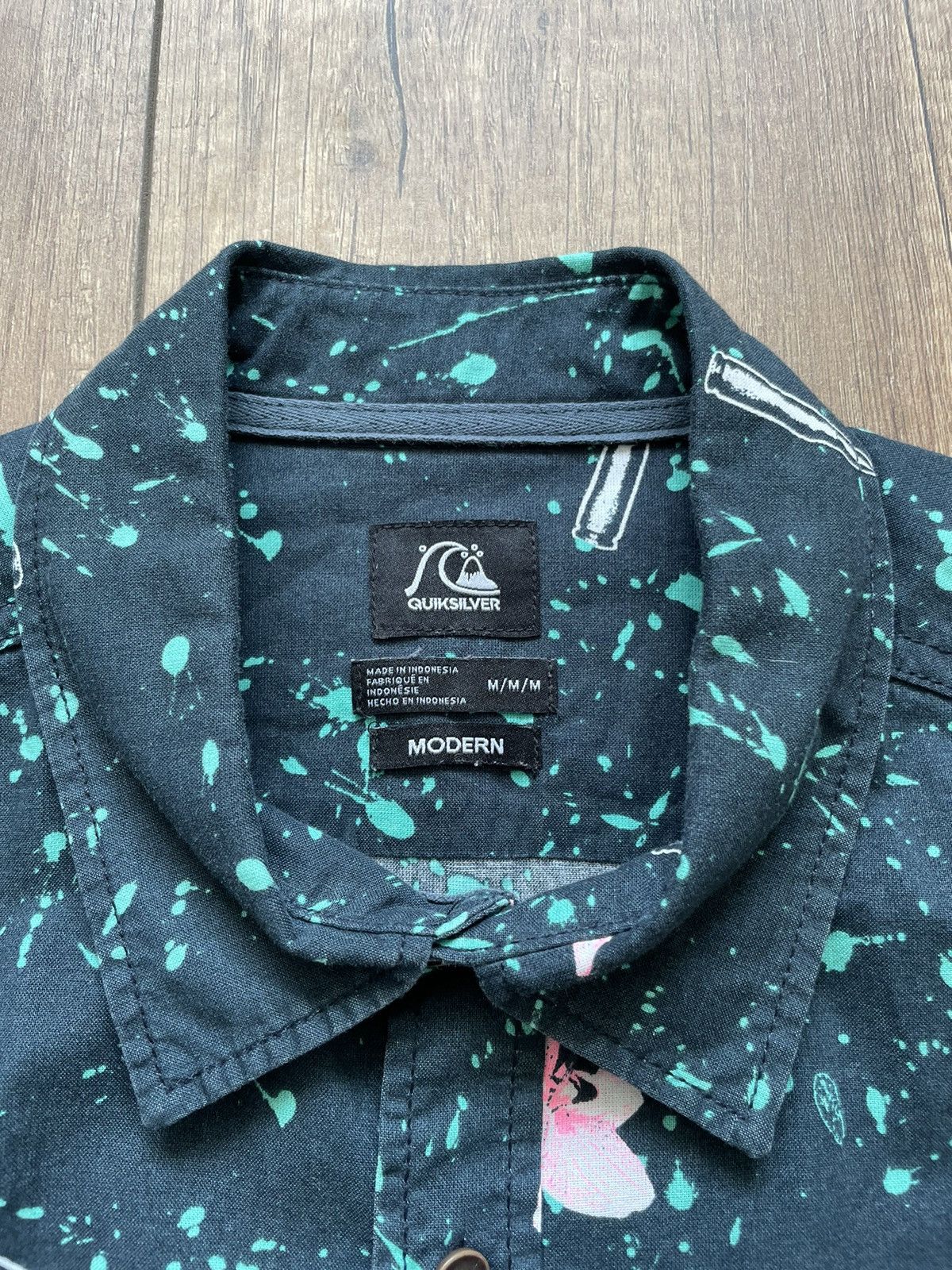 Quiksilver Quicksilver shirt Size US M / EU 48-50 / 2 - 4 Thumbnail