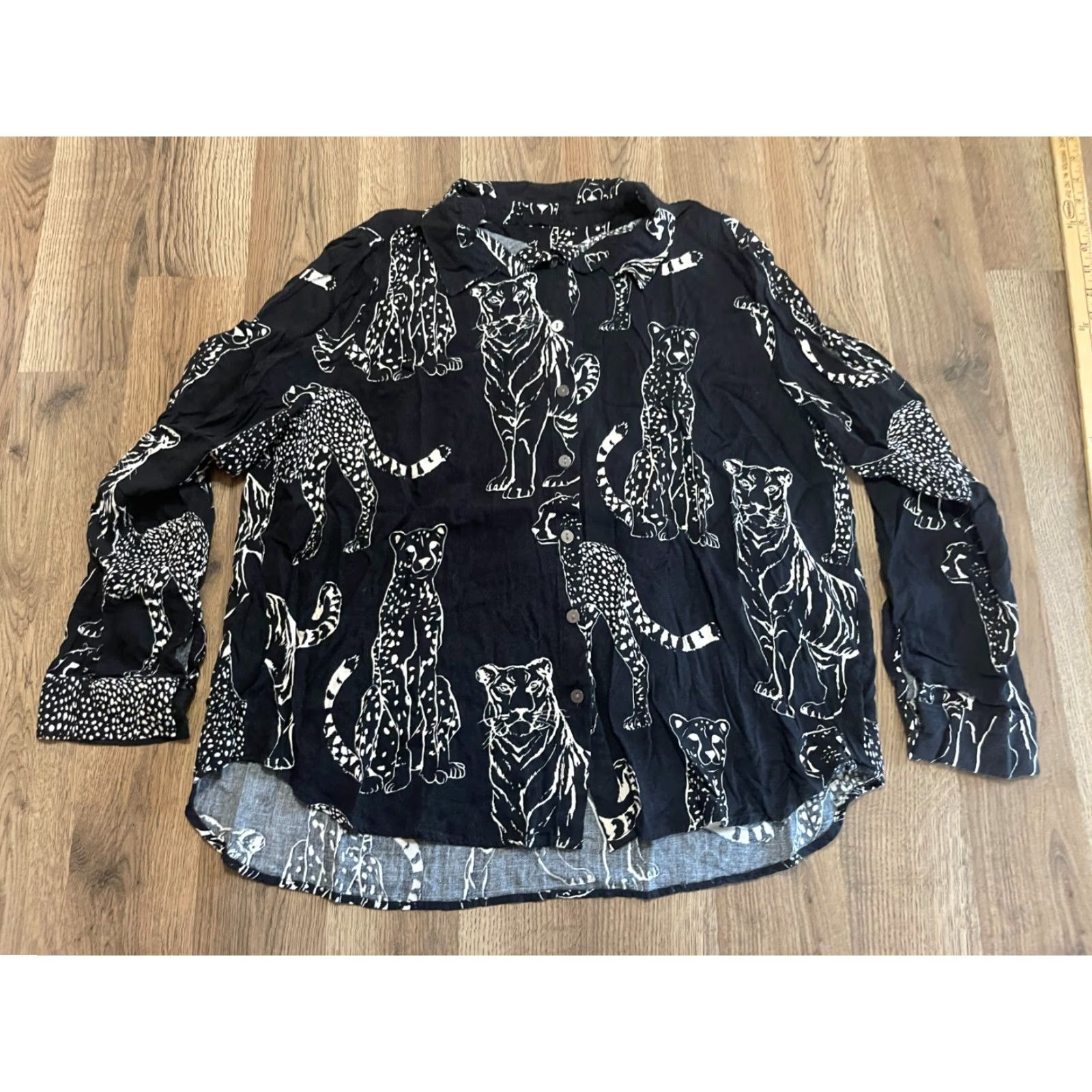 Vintage VINTAGE? Jane + Delancey Shirt Women’s XL-XXL? Black White Cheetah Print Button Up Size XXL / US 16-18 / IT 52-54 - 2 Thumbnail
