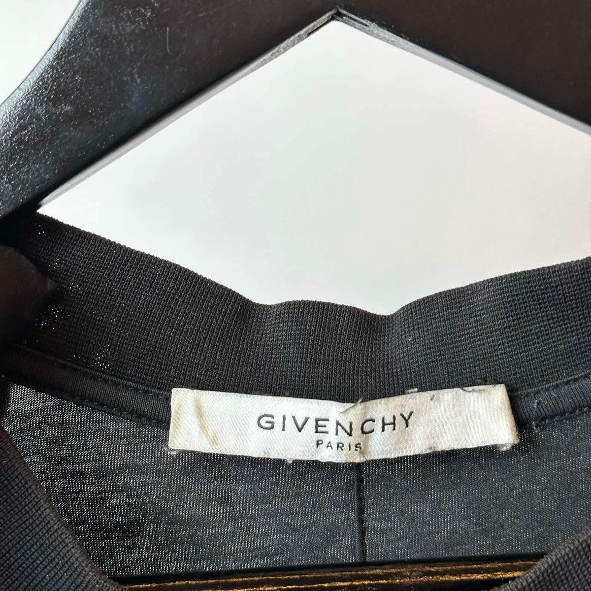 Givenchy GIVENCHY SHARK T SHIRT Size US XS / EU 42 / 0 - 4 Thumbnail