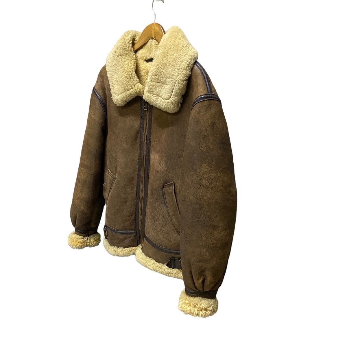 Japanese Brand B3 Orchard Motorcycles Sheepskin Made in USA Size US M / EU 48-50 / 2 - 3 Thumbnail