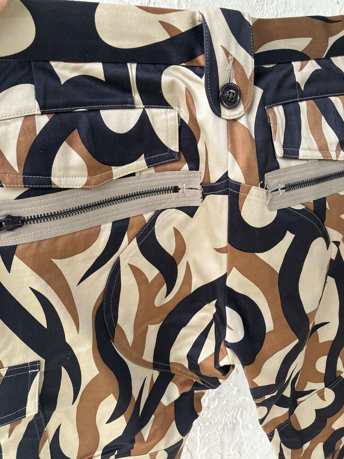 Number (N)ine Number (N)ine Heart Camo tribal runway sample pant very rare Size US 30 / EU 46 - 7 Thumbnail