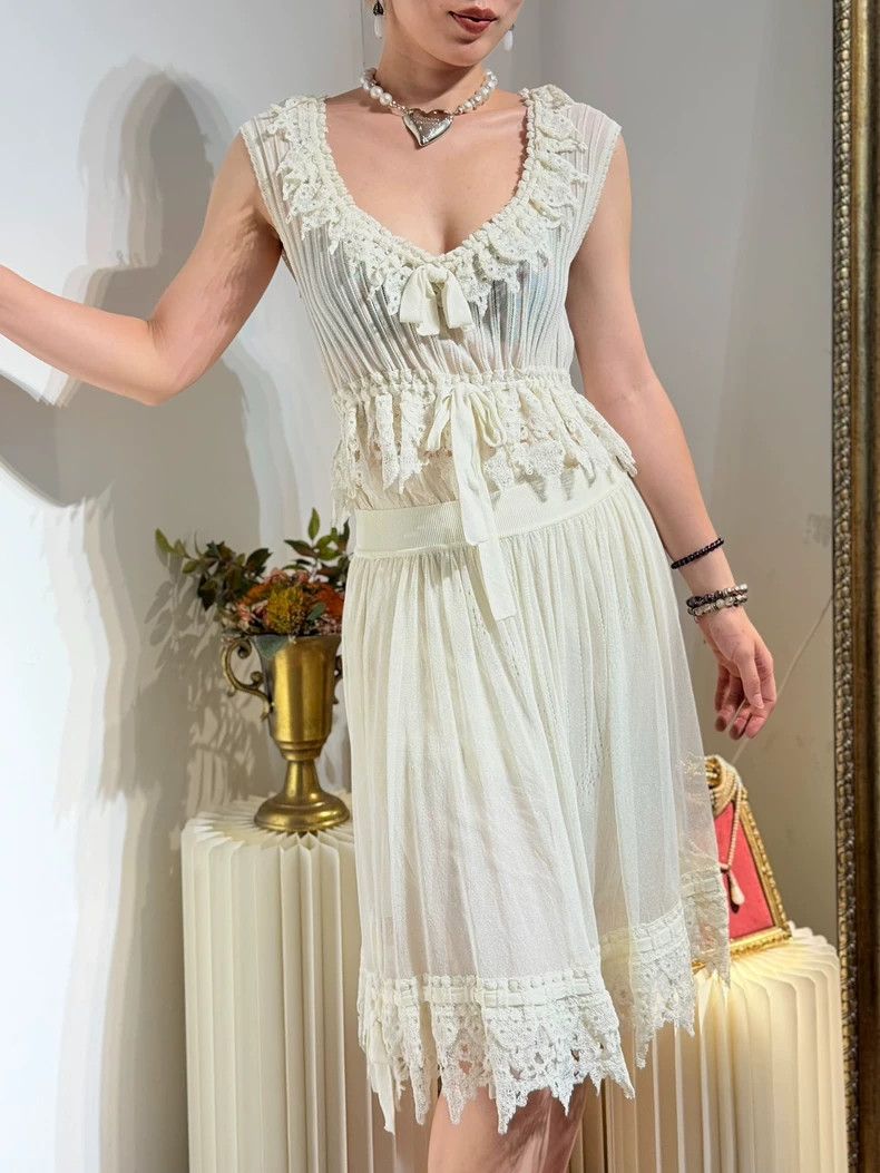 Vivienne Westwood Vivienne Westwood White perspective hook lace pants set Size M / US 6-8 / IT 42-44 - 3 Thumbnail