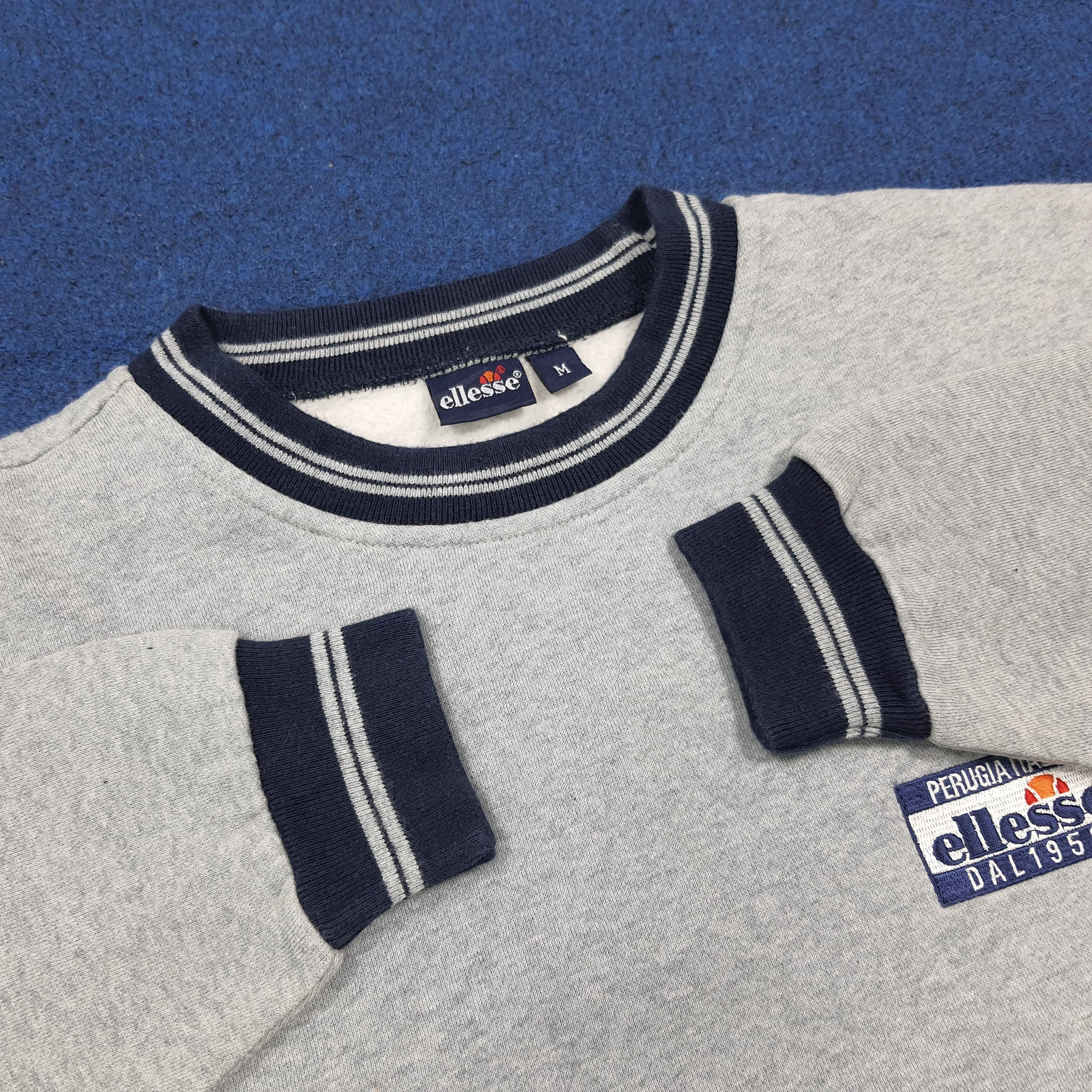 Ellesse Vintage Ellesse Perugia Italia Designer Sweatshirt C287N17 Size US M / EU 48-50 / 2 - 5 Thumbnail