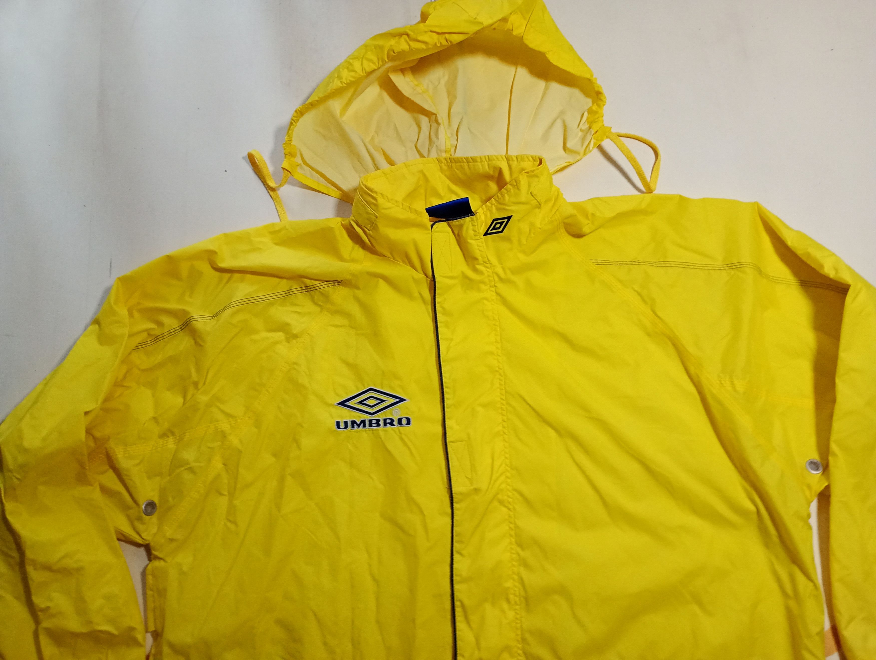 Umbro Umbro Training Jacket Vintage 90's Size US XL / EU 56 / 4 - 3 Thumbnail