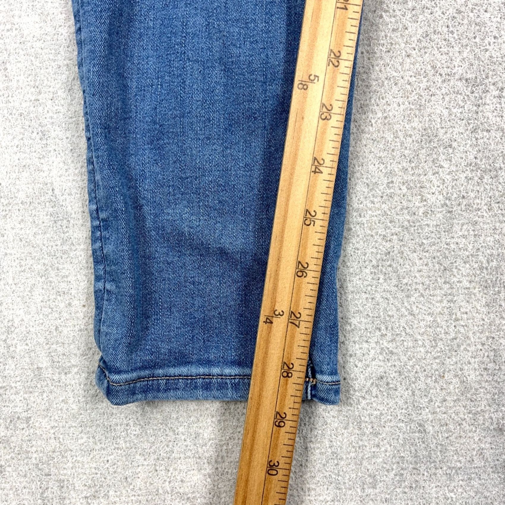 American Eagle Outfitters American Eagle Outfitters Jeans Women 18 Super High Rise Jegging Med Wash Size 40" / US 18 - 7 Thumbnail