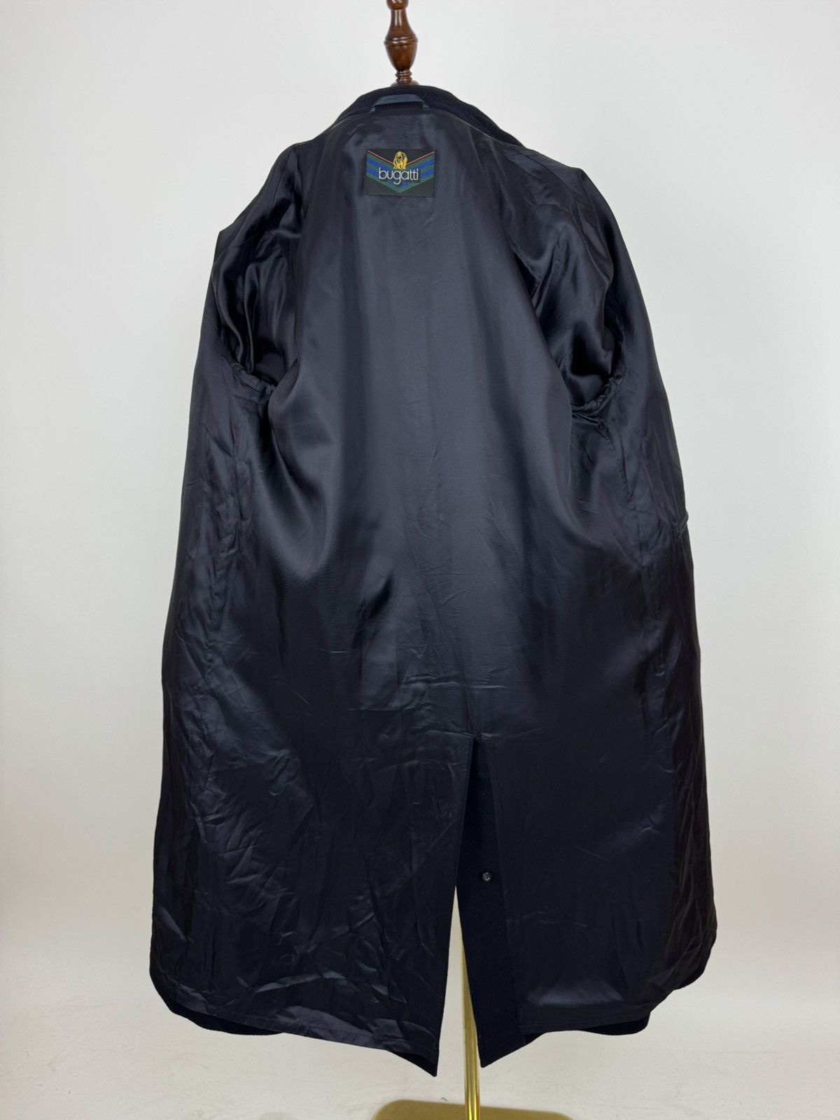 Bugatti Vintage Bugatti Wool Belted Trench Coat Mens Size 50 Size US M / EU 48-50 / 2 - 13 Thumbnail