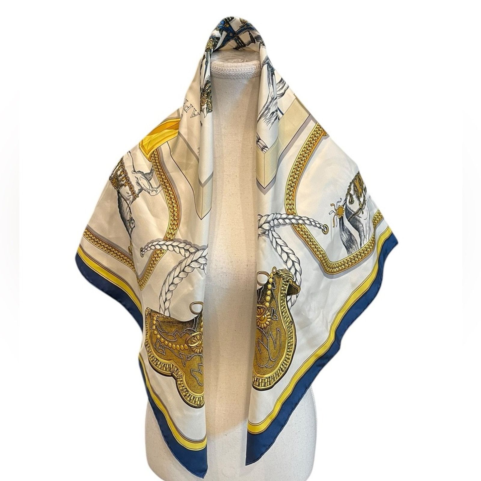 Hermes Hermès Grand Apparat Silk Scarf Size ONE SIZE - 6 Thumbnail