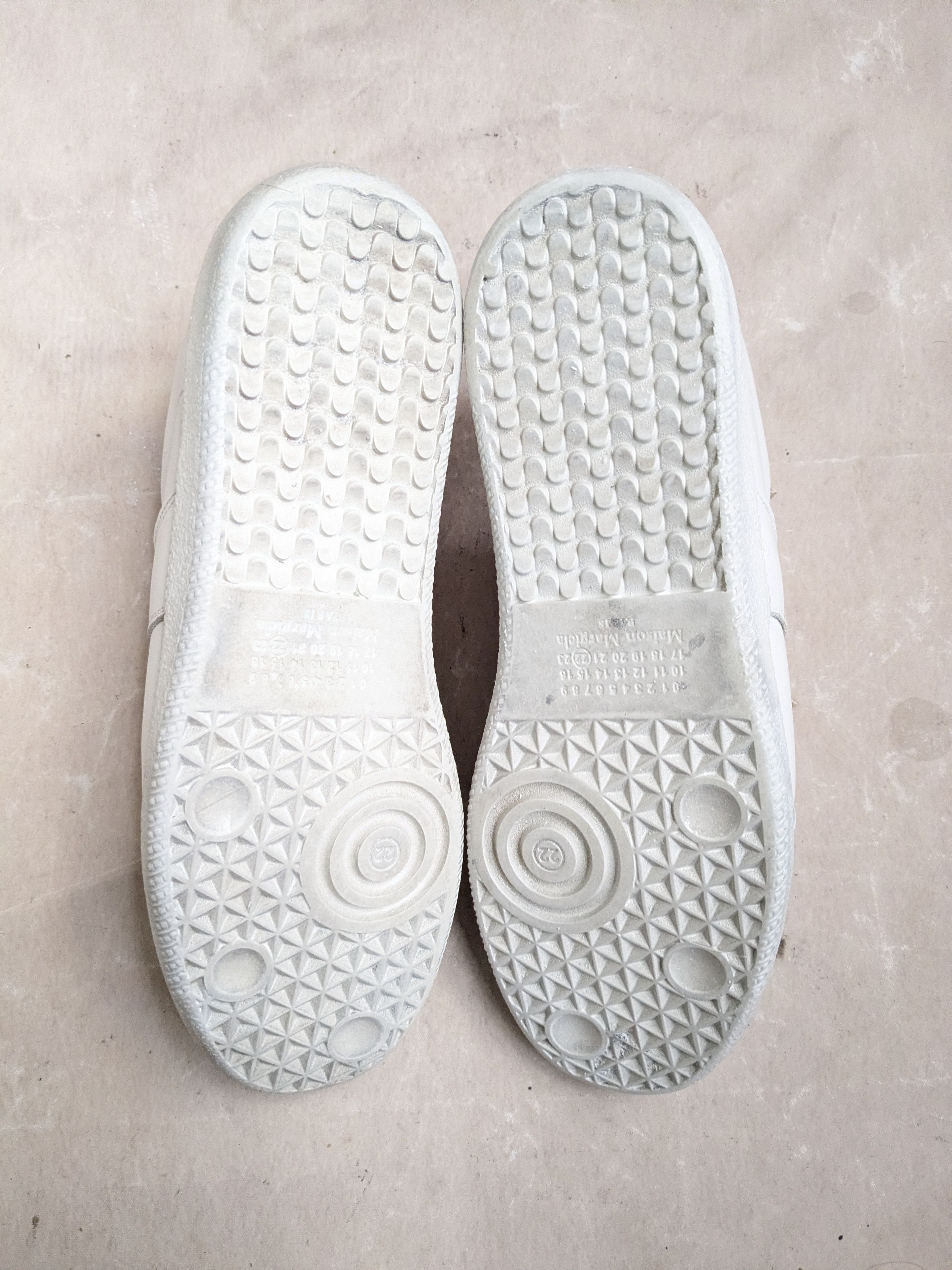 Maison Margiela Maison Margiela Replica GAT White 9 42 Low Tops Leather Size US 9 / EU 42 - 17 Thumbnail