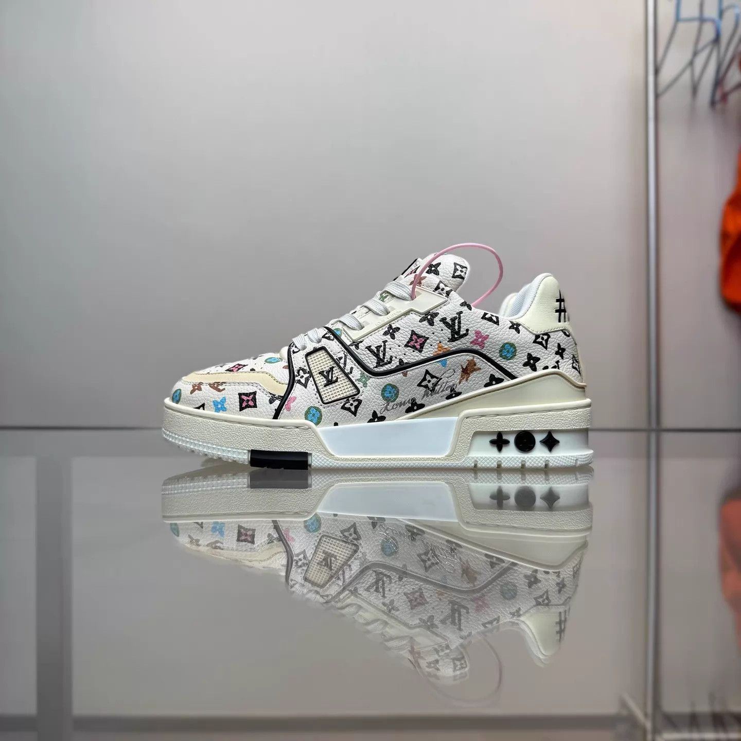 Louis Vuitton LV Trainer x Tyler Beige Monogram Graffiti UK2/36 Size US 5.5 / IT 35.5 - 5 Thumbnail