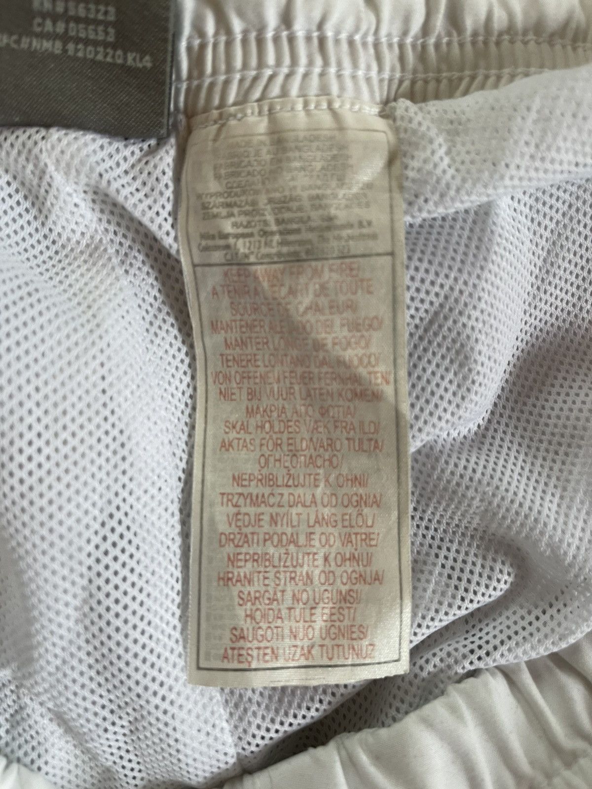 Nike NIKE Trackpants White XL Baggy Size US 41 - 11 Thumbnail