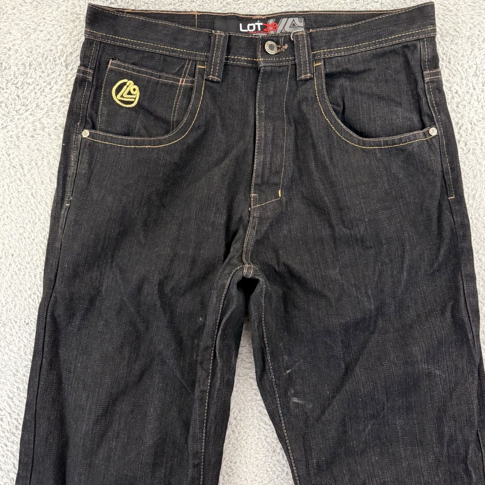 Denime VINTAGE Lot 29 Jeans Men’s 34x34 Black Wide Leg Looney Tunes Baggy Denim Skate Jeans Mens 34x34 Black Lot 29 Cartoon Theme Regular Fit Size US 34 / EU 50 - 4 Thumbnail