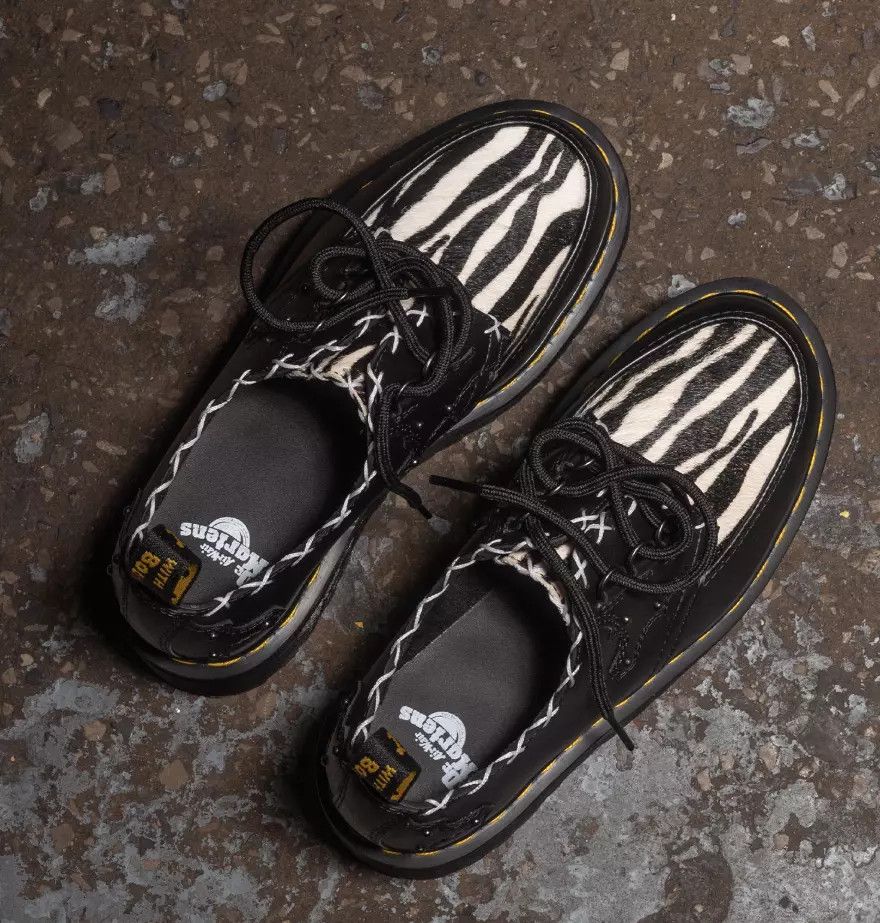 Dr. Martens Flowers Size US 8 / EU 41 - 3 Thumbnail