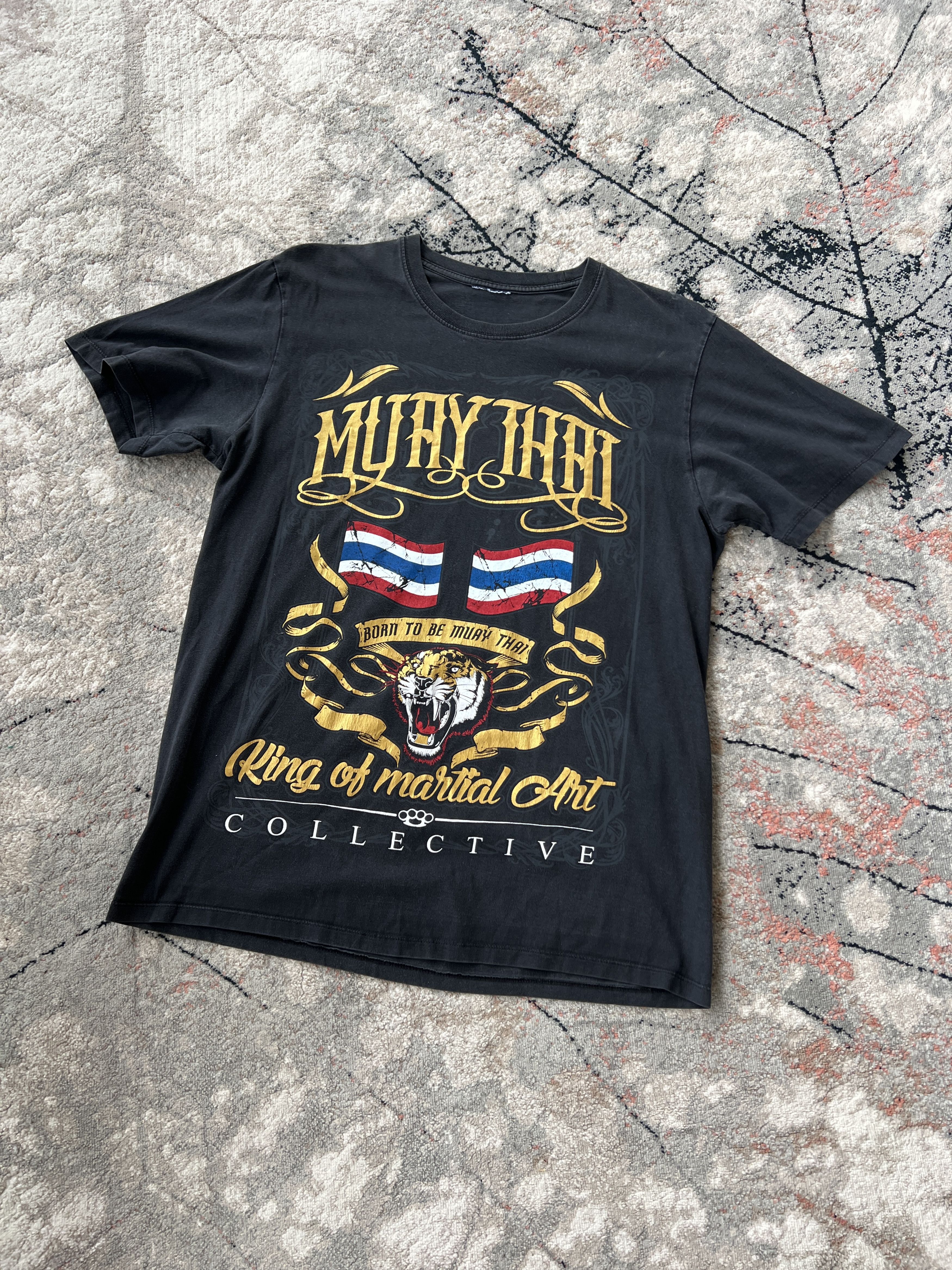 Vintage Muay Thai King of martial Art Collective Tee Size US L / EU 52-54 / 3 - 1 Thumbnail