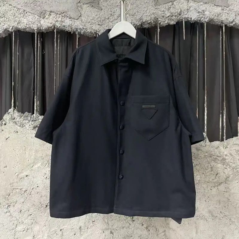 Prada Prada Black Wool Logo Short Sleeve Shirt Size US S / EU 44-46 / 1 - 1 Thumbnail