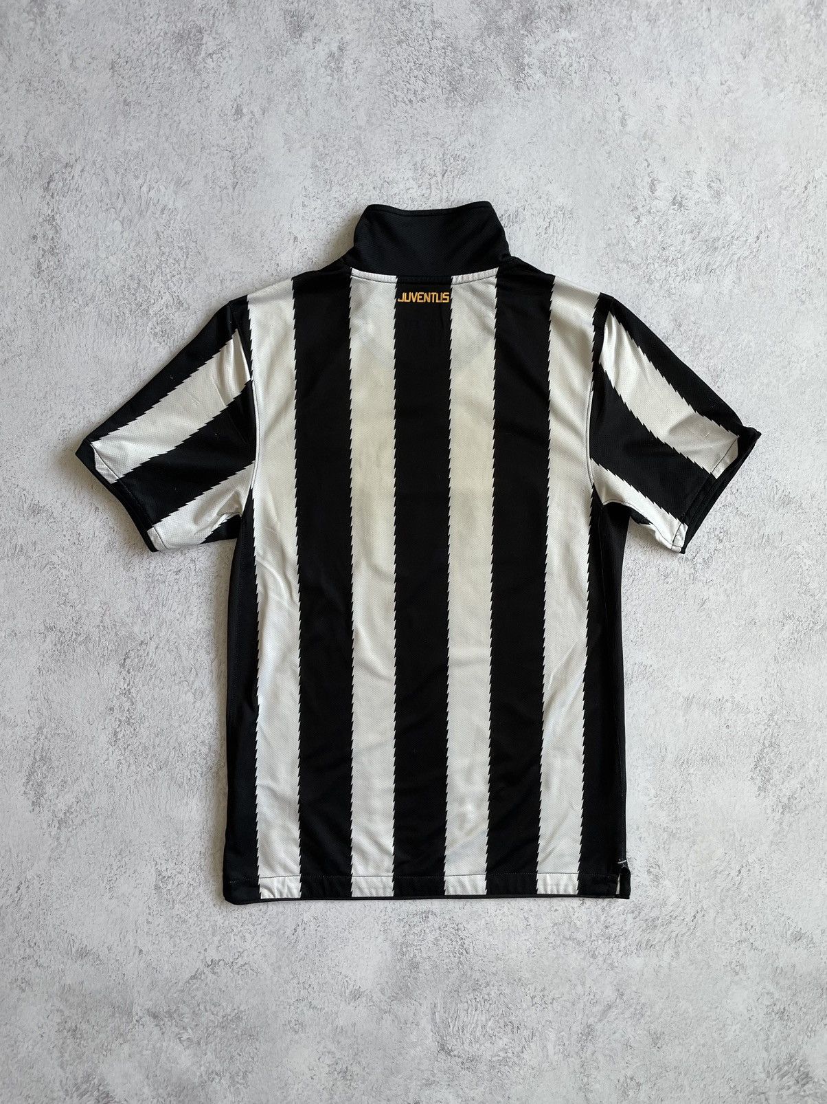 Nike Nike Juventus 2010/2011 Home Soccer Jersey Kit S Size US S / EU 44-46 / 1 - 8 Thumbnail