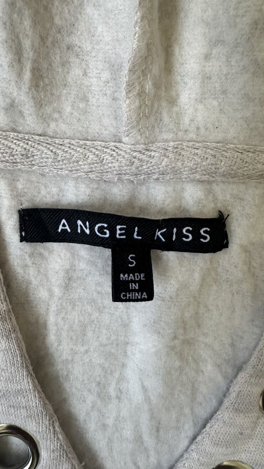 Japanese Brand VINTAGE ANGEL KISS DISTRESSED MID BUTTON HOODIE Size US S / EU 44-46 / 1 - 6 Thumbnail