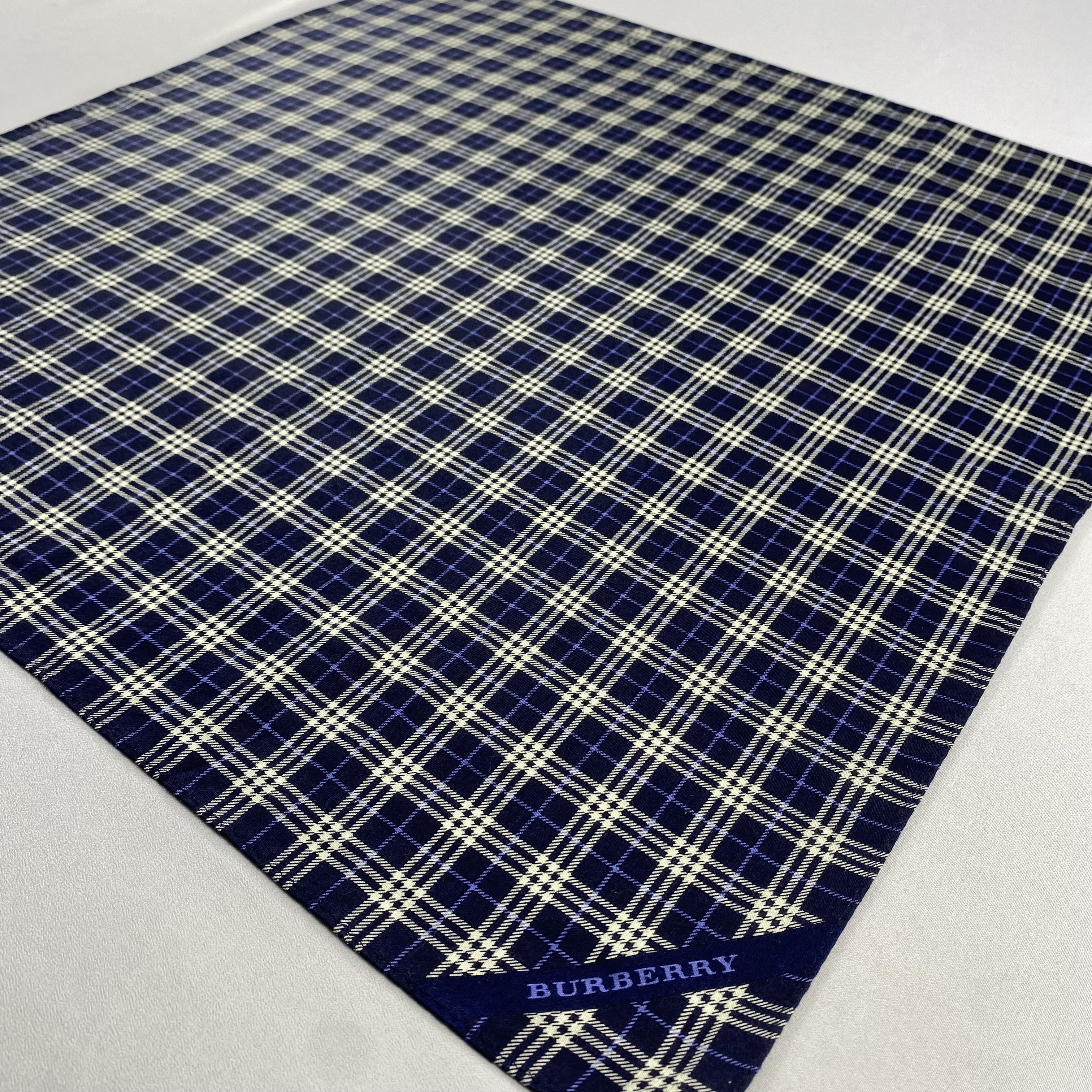 Burberry × Vintage Burberry Handkerchief / Neckerchief / Bandana-P1937 Size ONE SIZE - 2 Thumbnail
