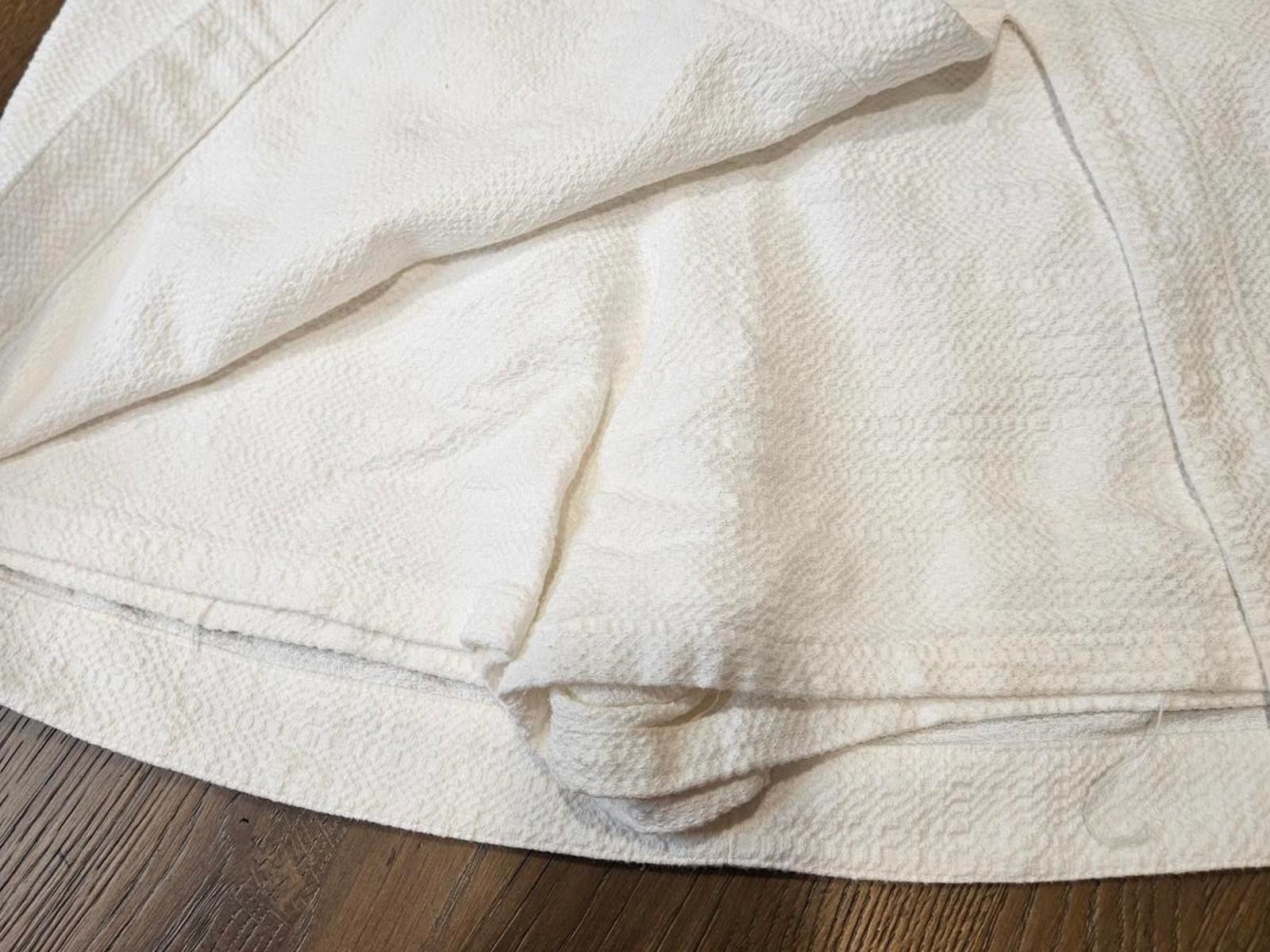 Designer Nanette Lepore Women's Textured White Skort - Size 2 #226 Size 26" / US 2 / IT 38 - 4 Thumbnail