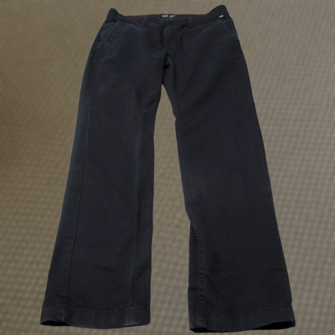 Vans VANS Chino Pants Men 30x28 Dark Blue Slim Fit Flat Front Button Logo Pockets Casual Workwear Please adjust color to Blue Limited info Size US 30 / EU 46 - 1 Thumbnail